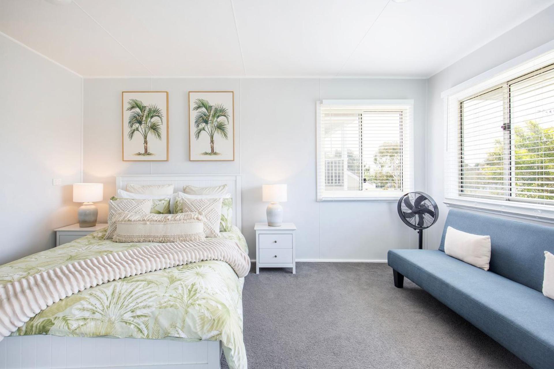 Sunfish Pet Friendly 4 Mins Walk to Beach