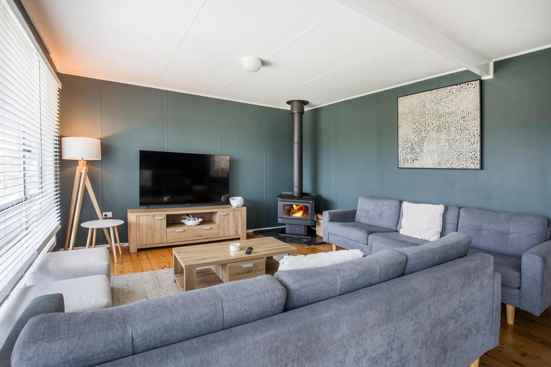 Sunfish Pet Friendly 4 Mins Walk to Beach
