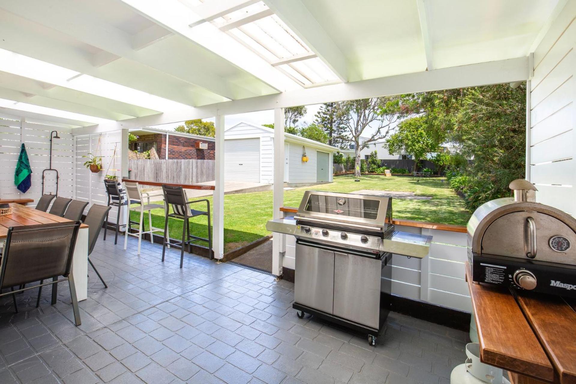 Sunfish Pet Friendly 4 Mins Walk to Beach
