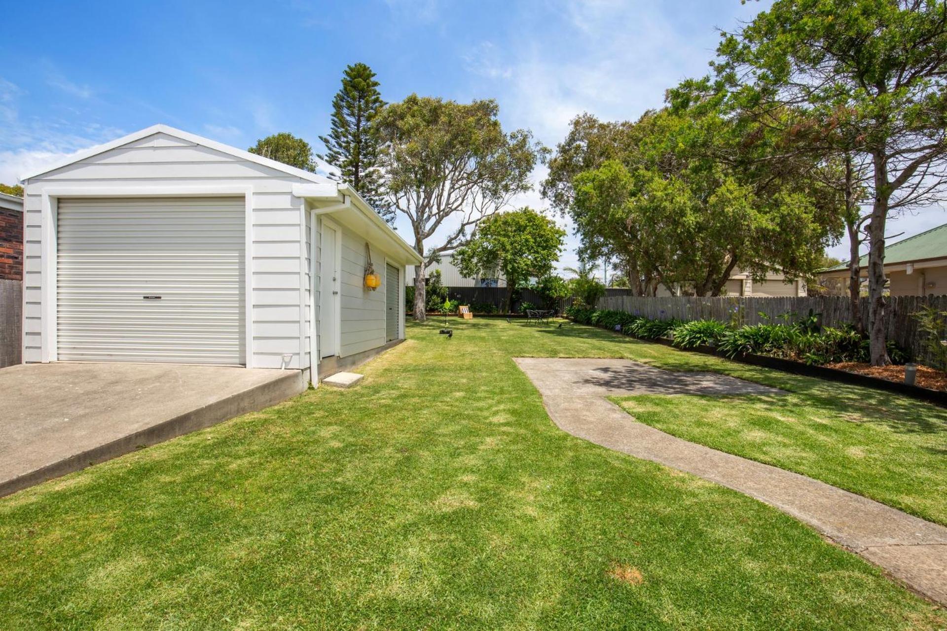 Sunfish Pet Friendly 4 Mins Walk to Beach