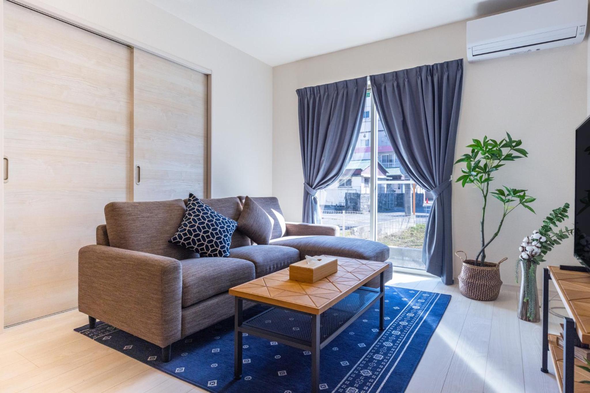 YADOKARI HOUSE Chatan