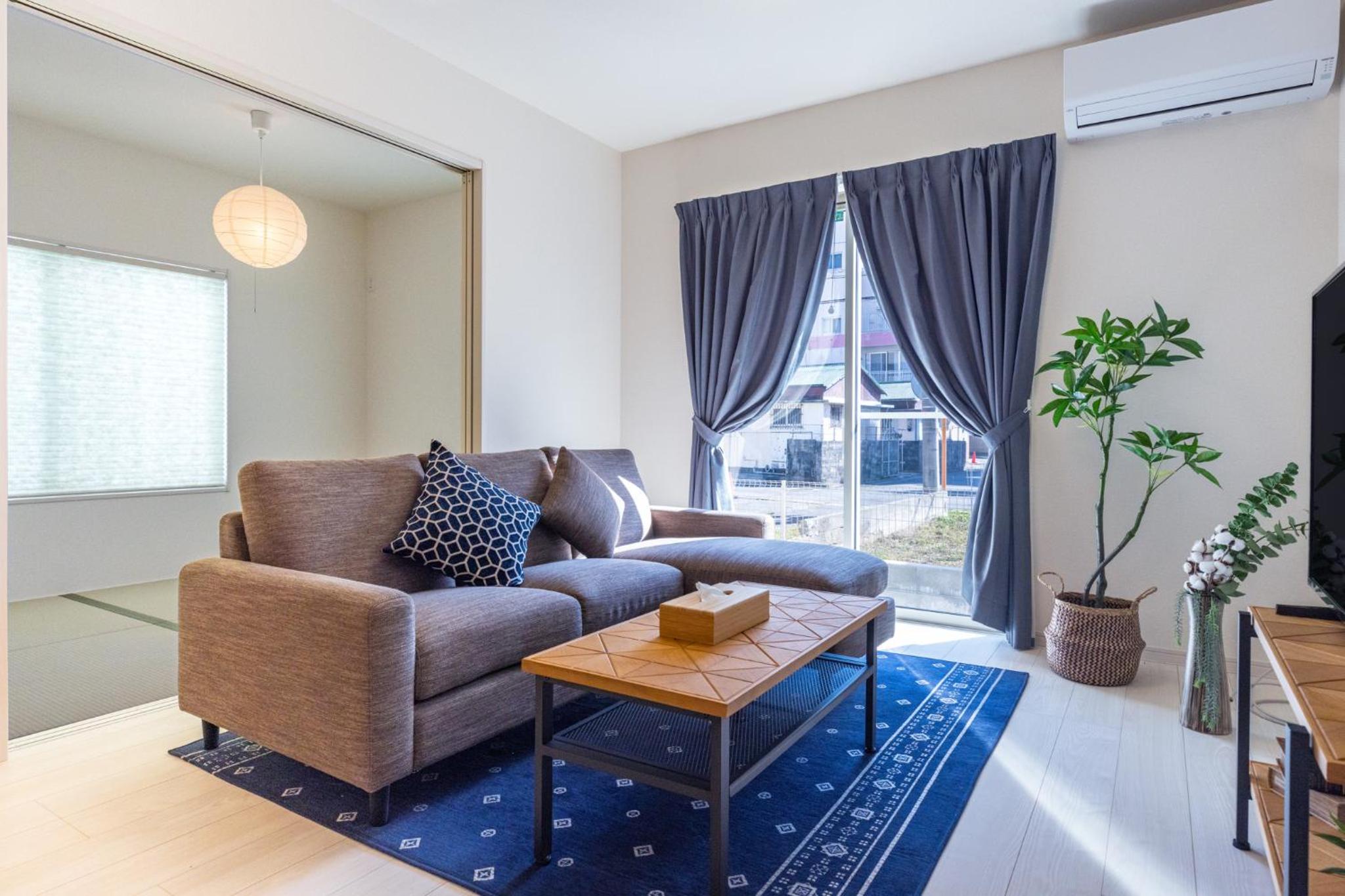 YADOKARI HOUSE Chatan