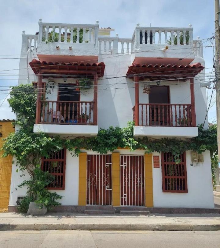 MoraRoom