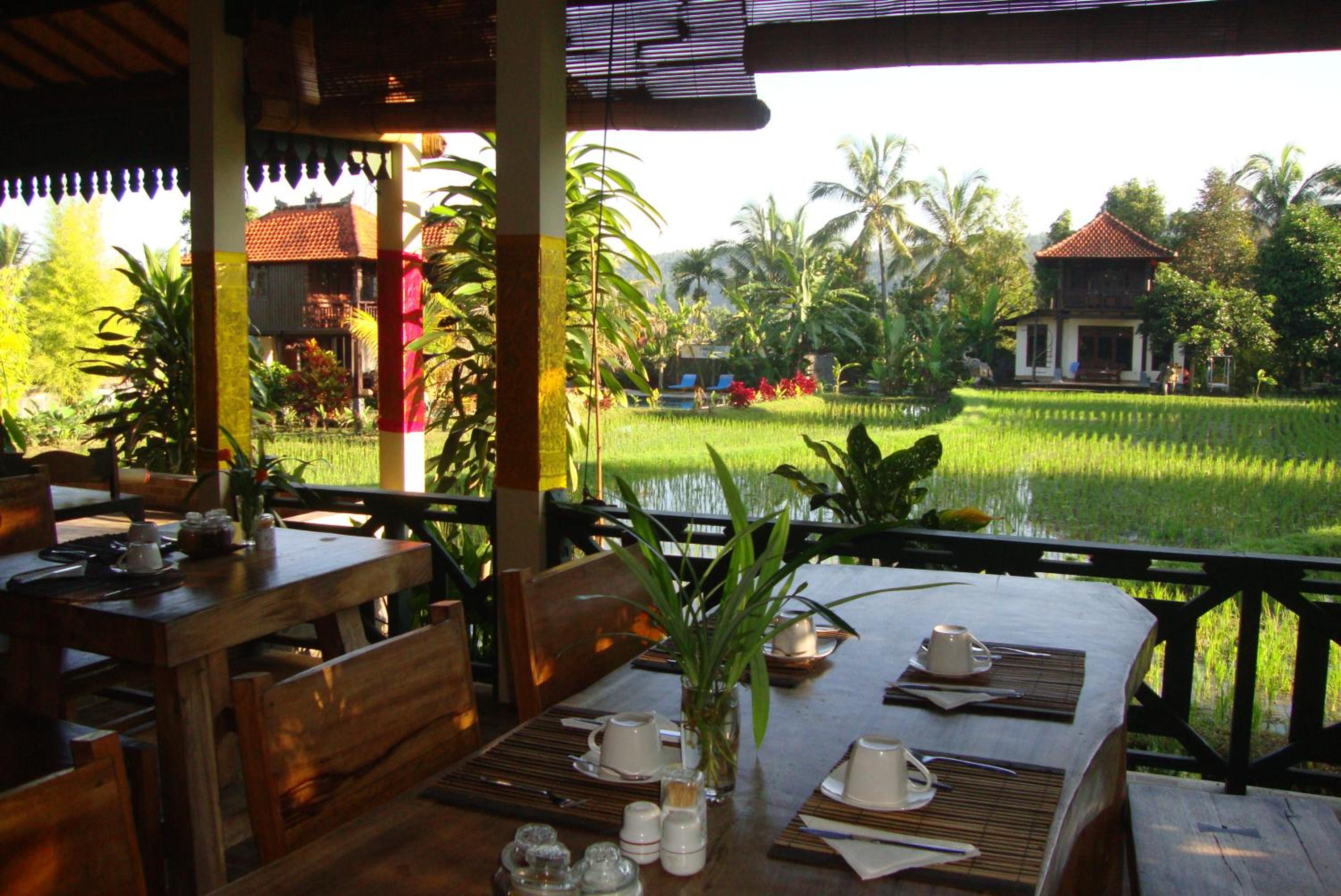 Atres Villa