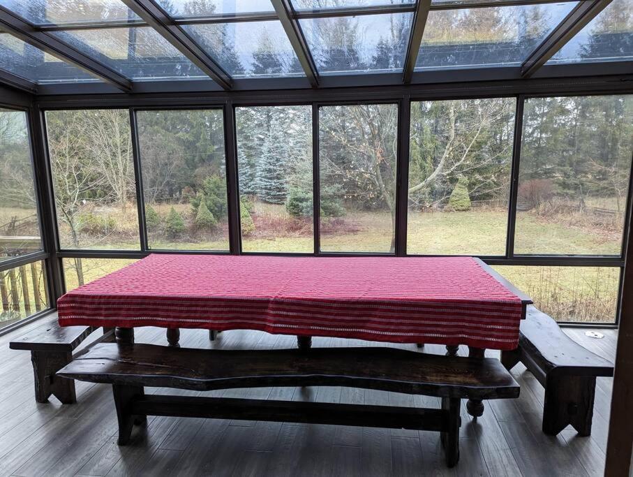 KJ's Farmhouse w/SwimSpa Retreat
