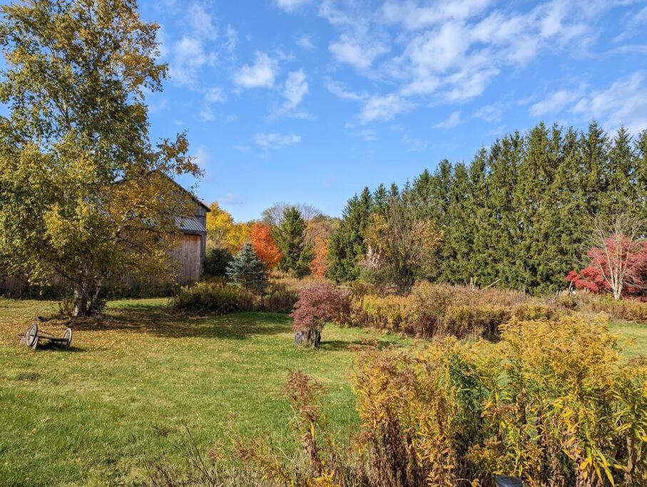 KJ's Farmhouse w/SwimSpa Retreat