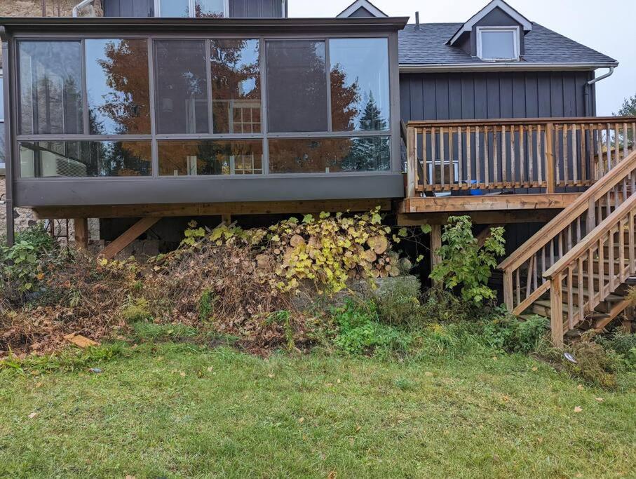 KJ's Farmhouse w/SwimSpa Retreat