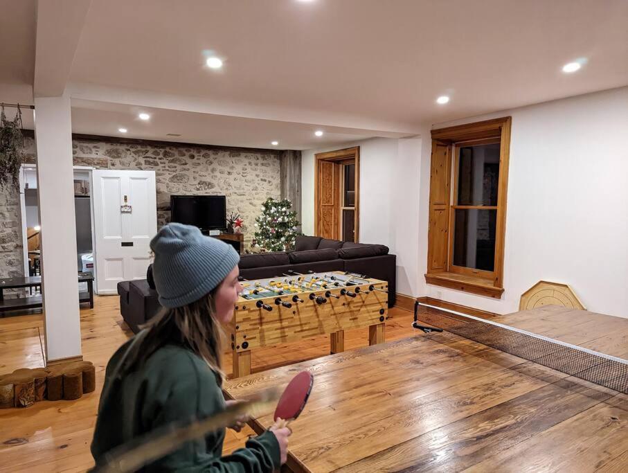 KJ's Farmhouse w/SwimSpa Retreat