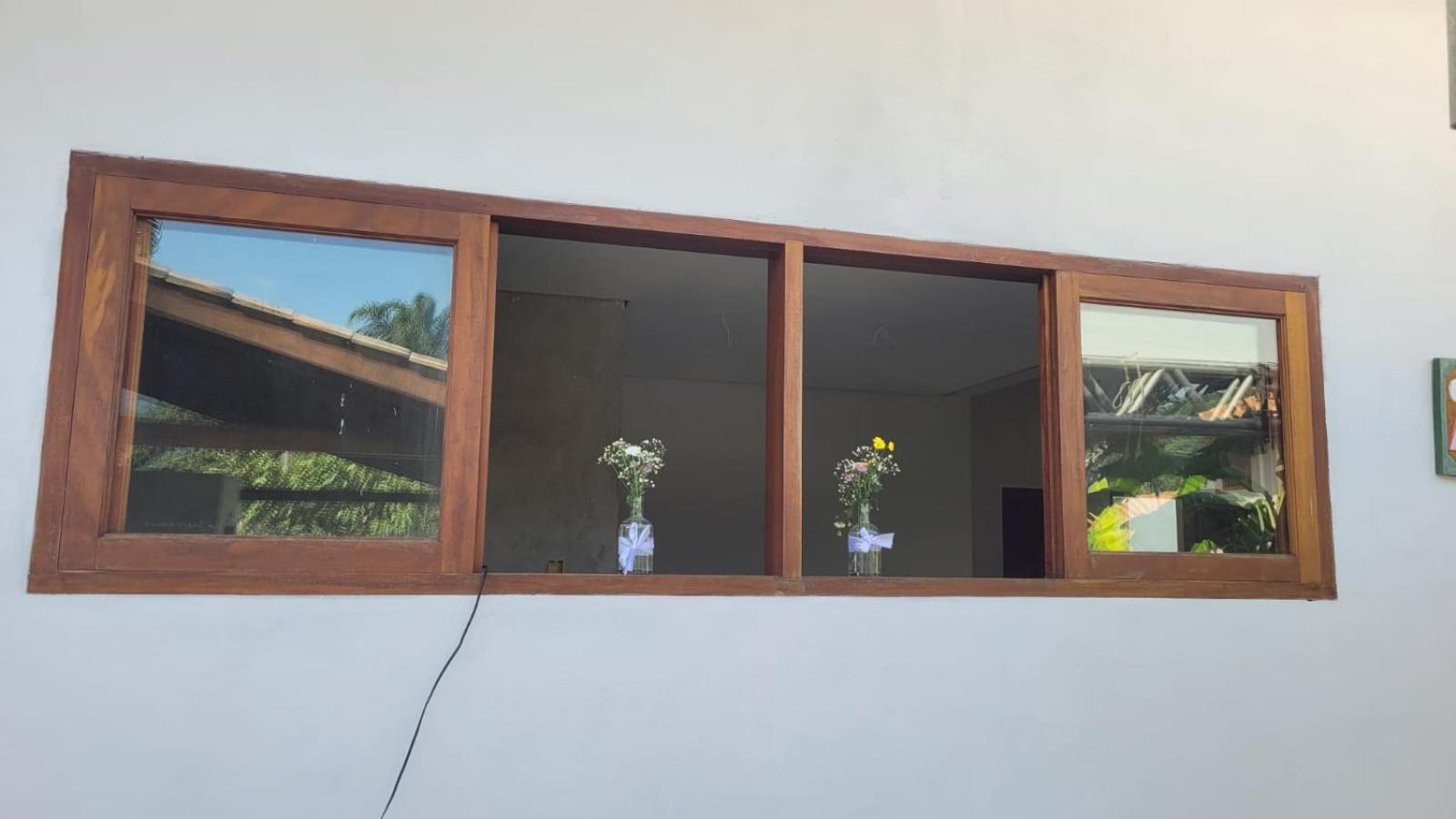 Casa com piscina e churrasqueira!