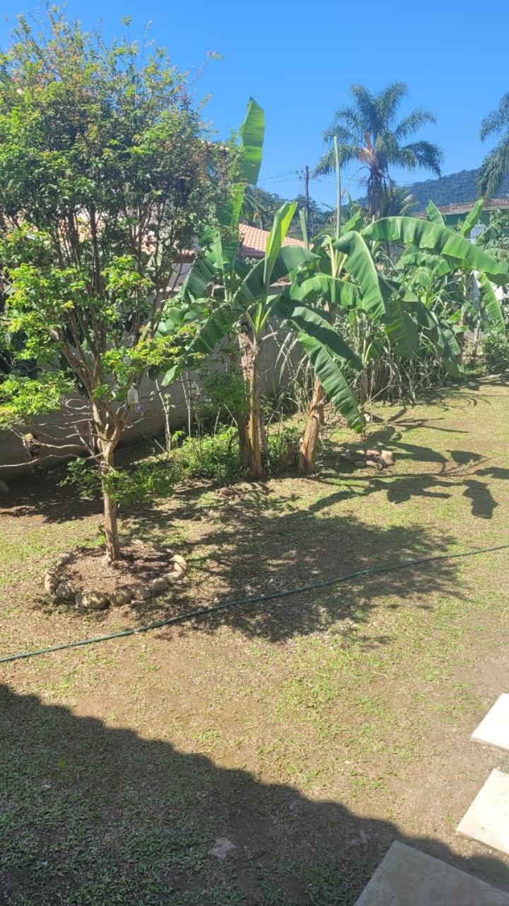 Casa com piscina e churrasqueira!