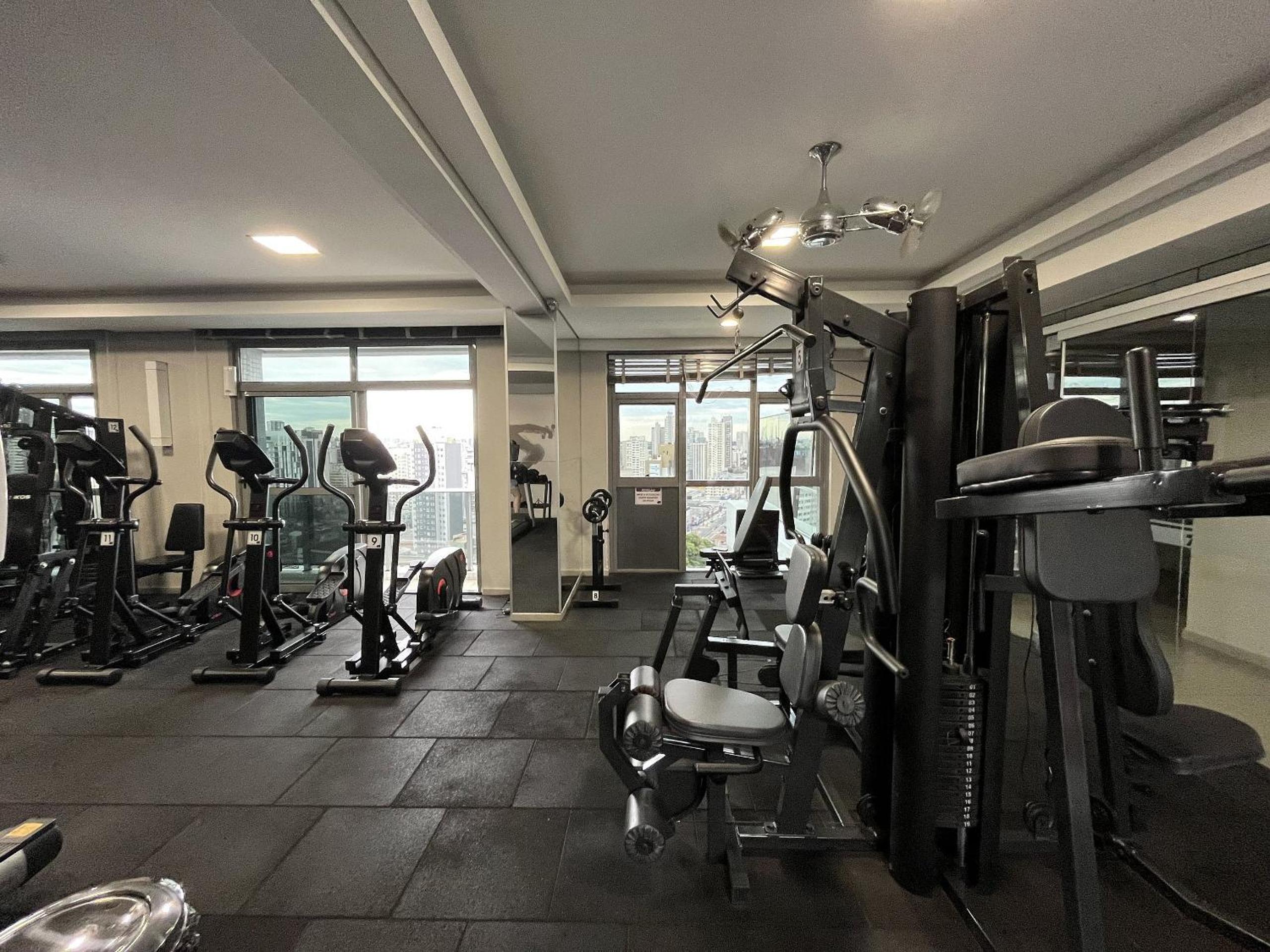 7th Avenue - Centro | Curitiba | Gonzaga Stays