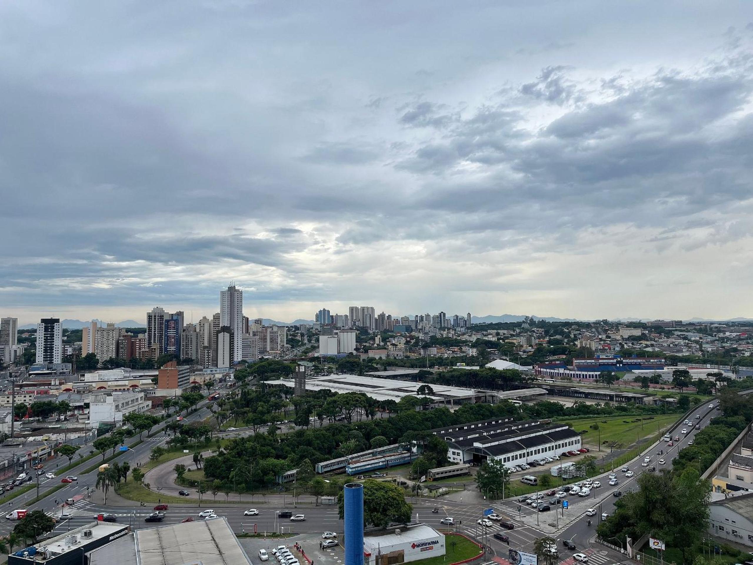 7th Avenue - Centro | Curitiba | Gonzaga Stays