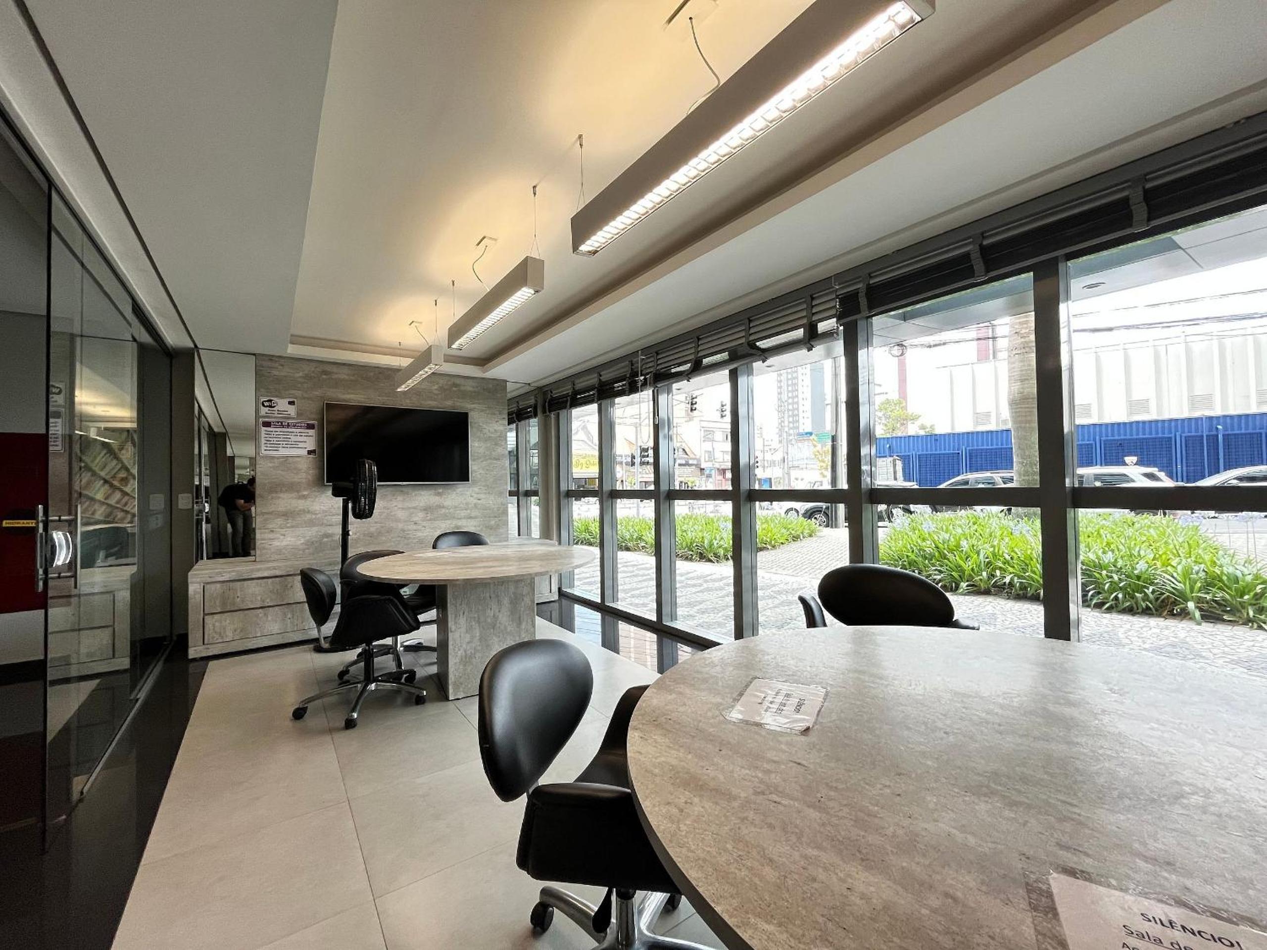 7th Avenue - Centro | Curitiba | Gonzaga Stays