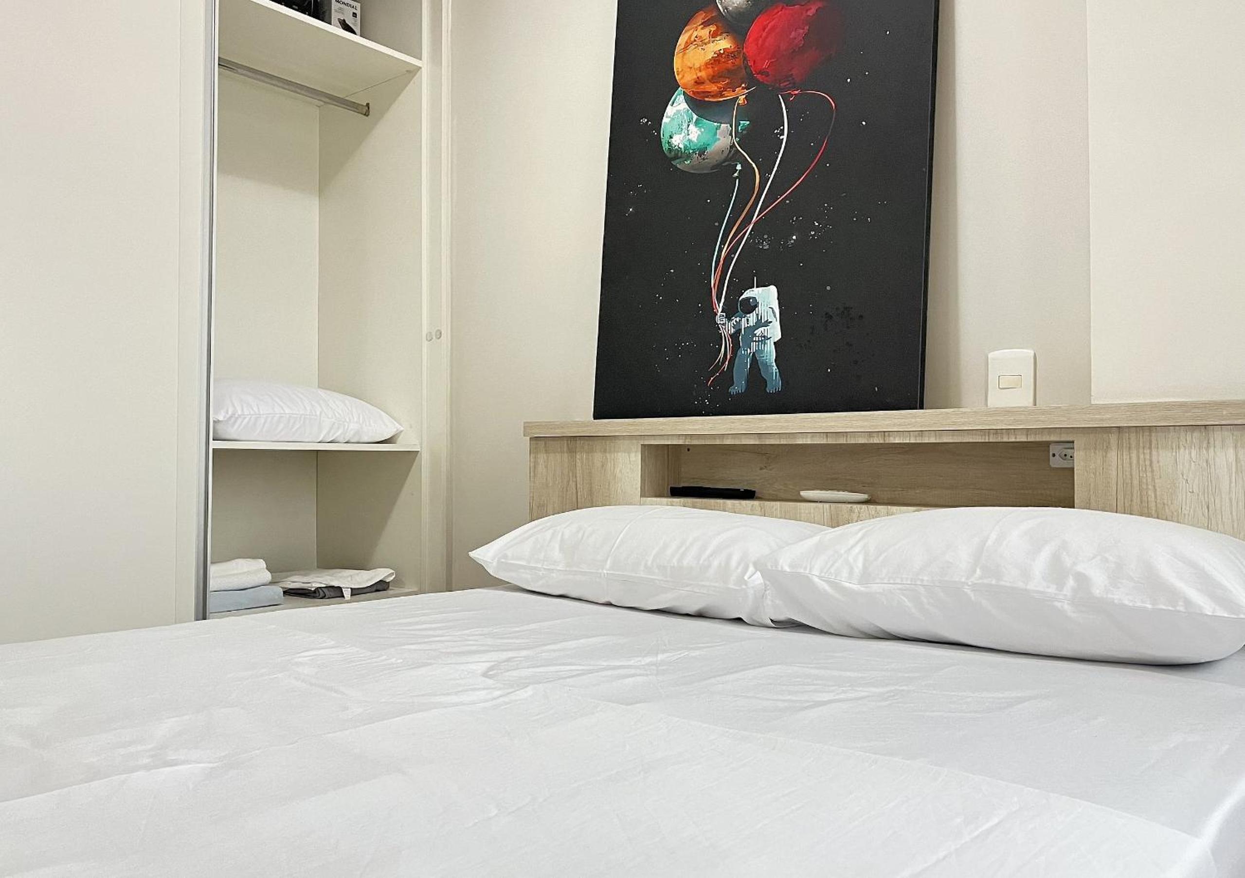 7th Avenue - Centro | Curitiba | Gonzaga Stays
