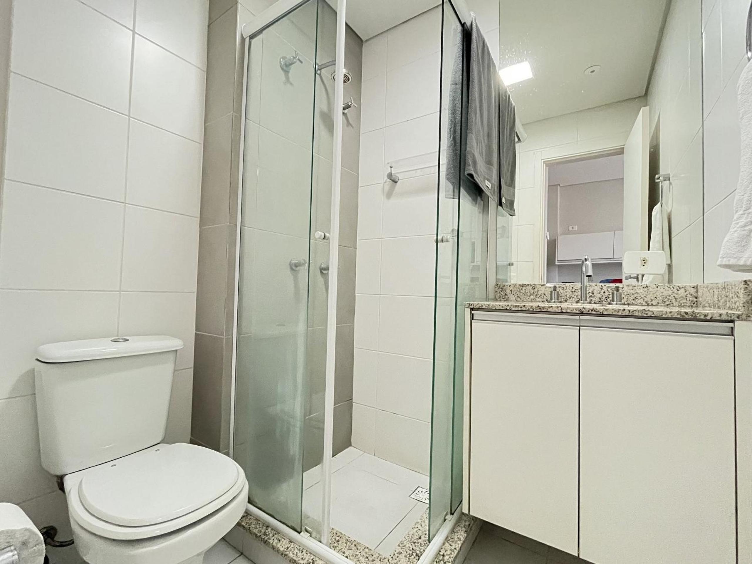 7th Avenue - Centro | Curitiba | Gonzaga Stays