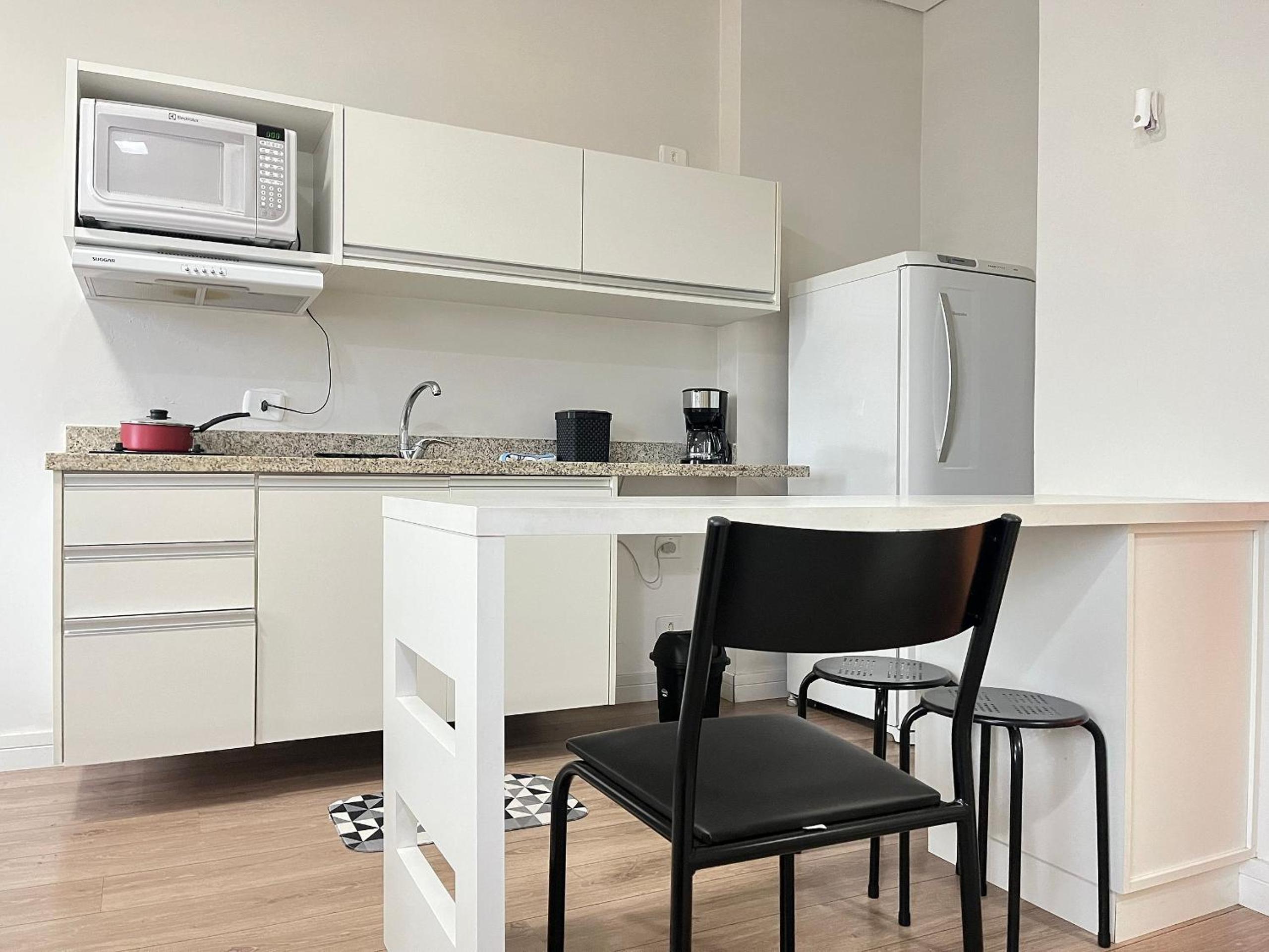 7th Avenue - Centro | Curitiba | Gonzaga Stays