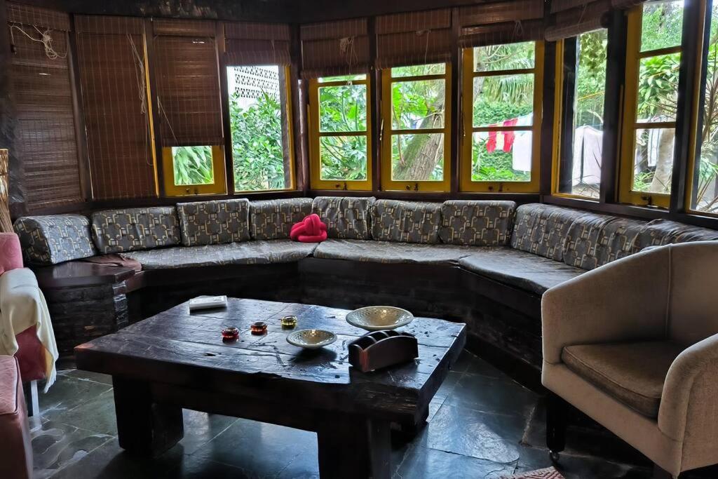 Casa rústica com piscina em Búzios na Villa Geriba