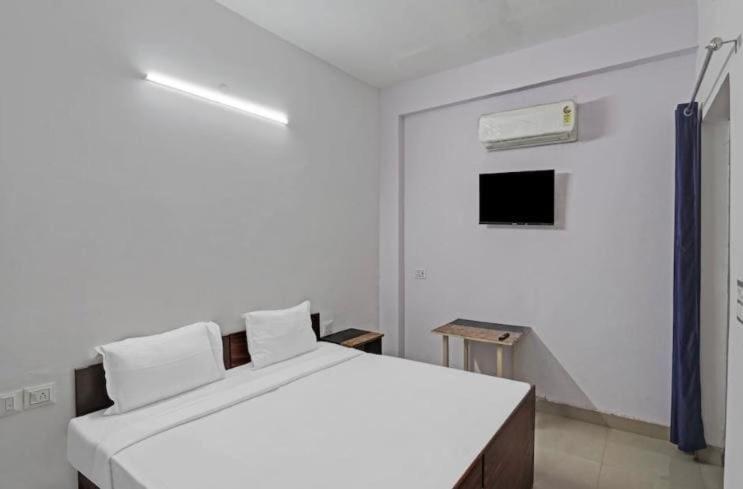 Hotel O Royal Gold view 2