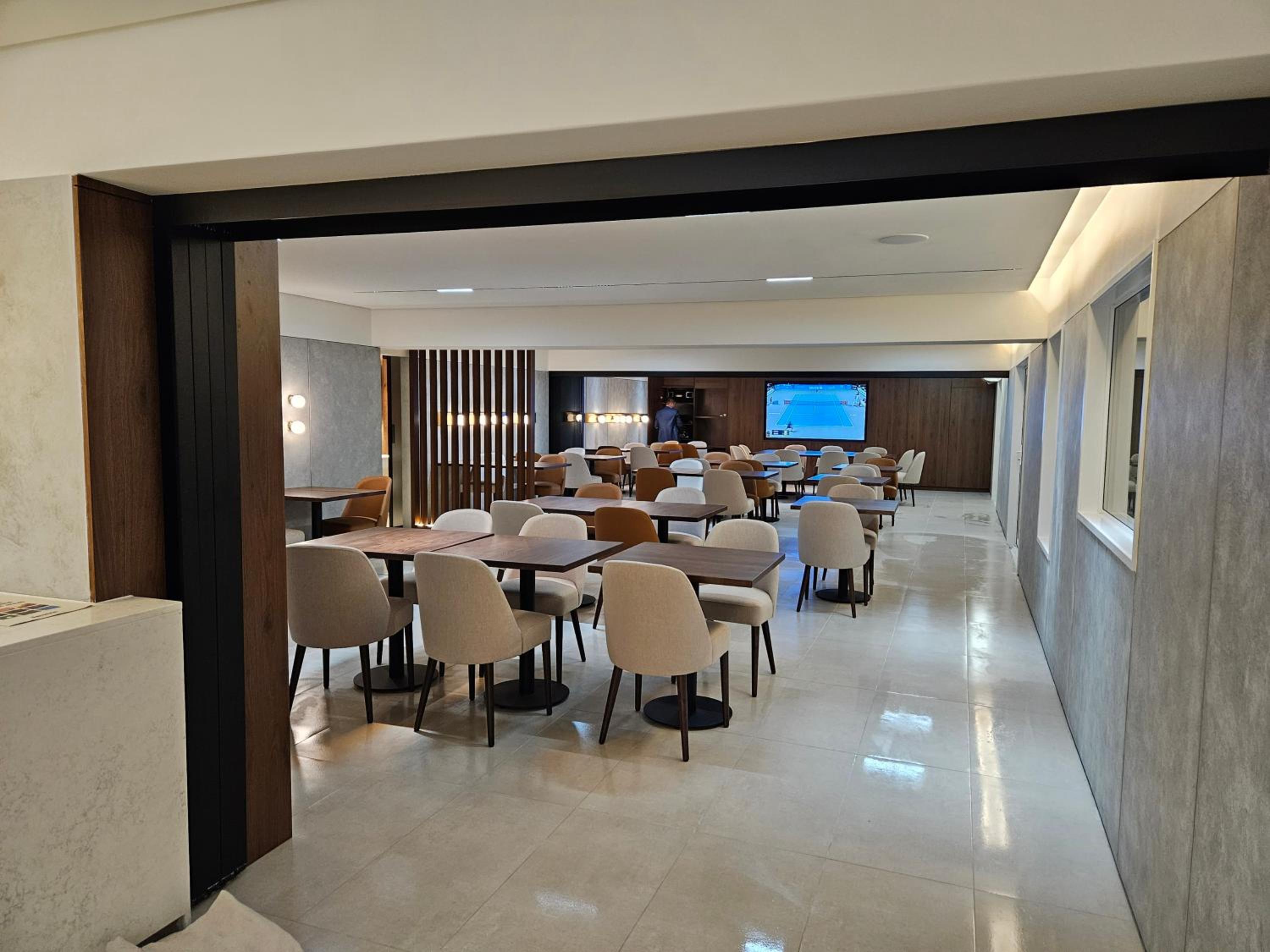 Best Western Newmarket Inn & Suites - Image 4