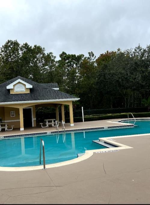 Parkside at Avalon Park