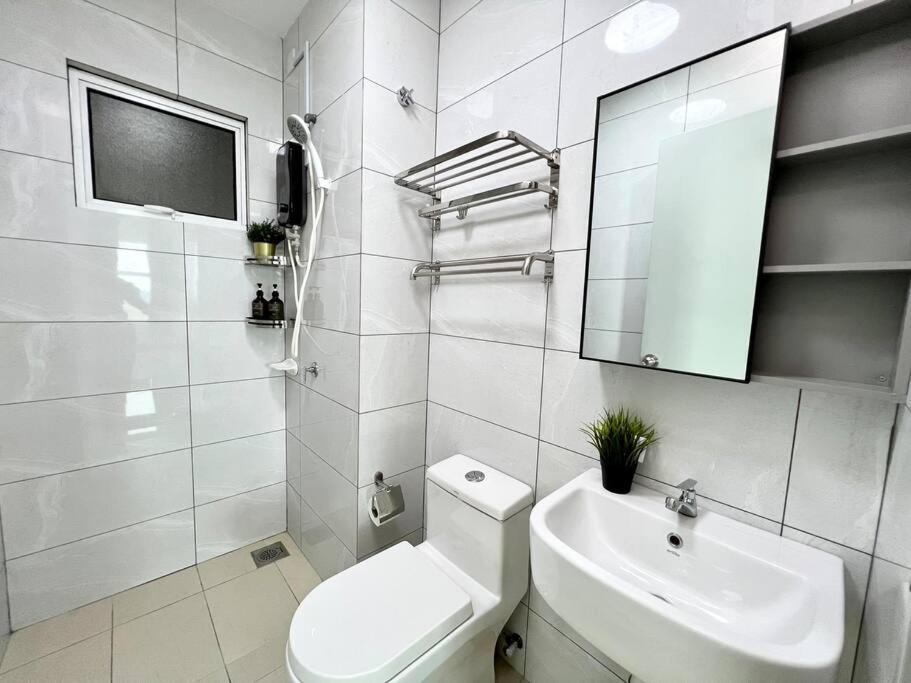 New Amber Impression Melaka 2br4pax nr klebang photo 7