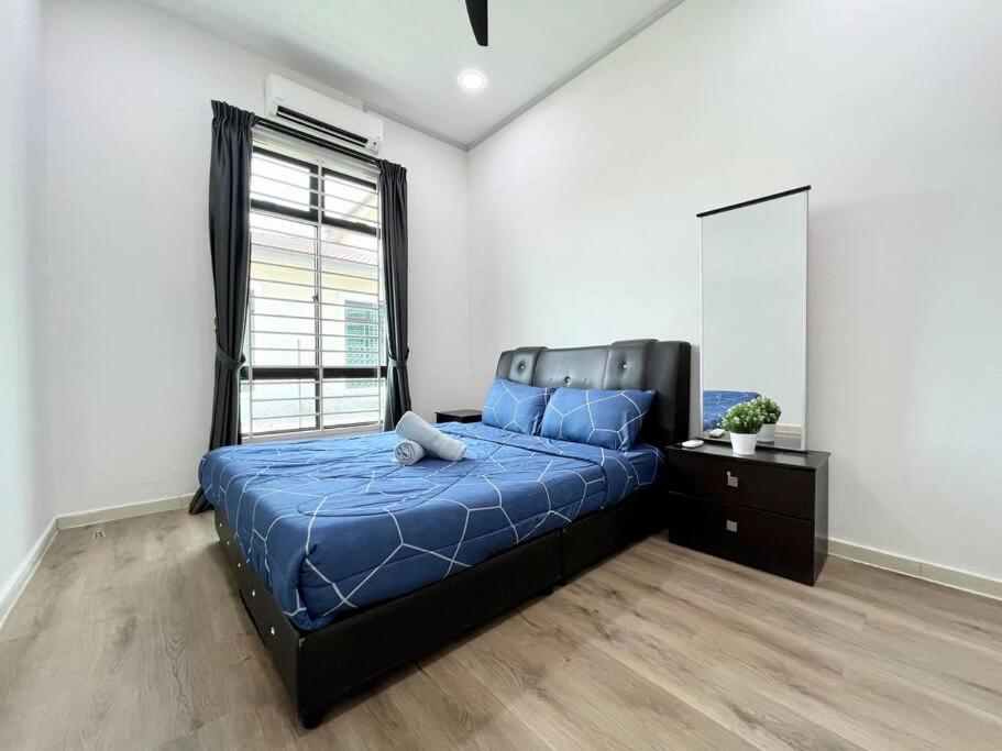 KlebangBesar/PantaiPuteri/Melaka/Cuti 4Bilik/8pax photo 4