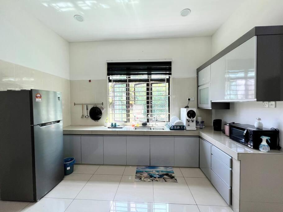 KlebangBesar/PantaiPuteri/Melaka/Cuti 4Bilik/8pax photo 8