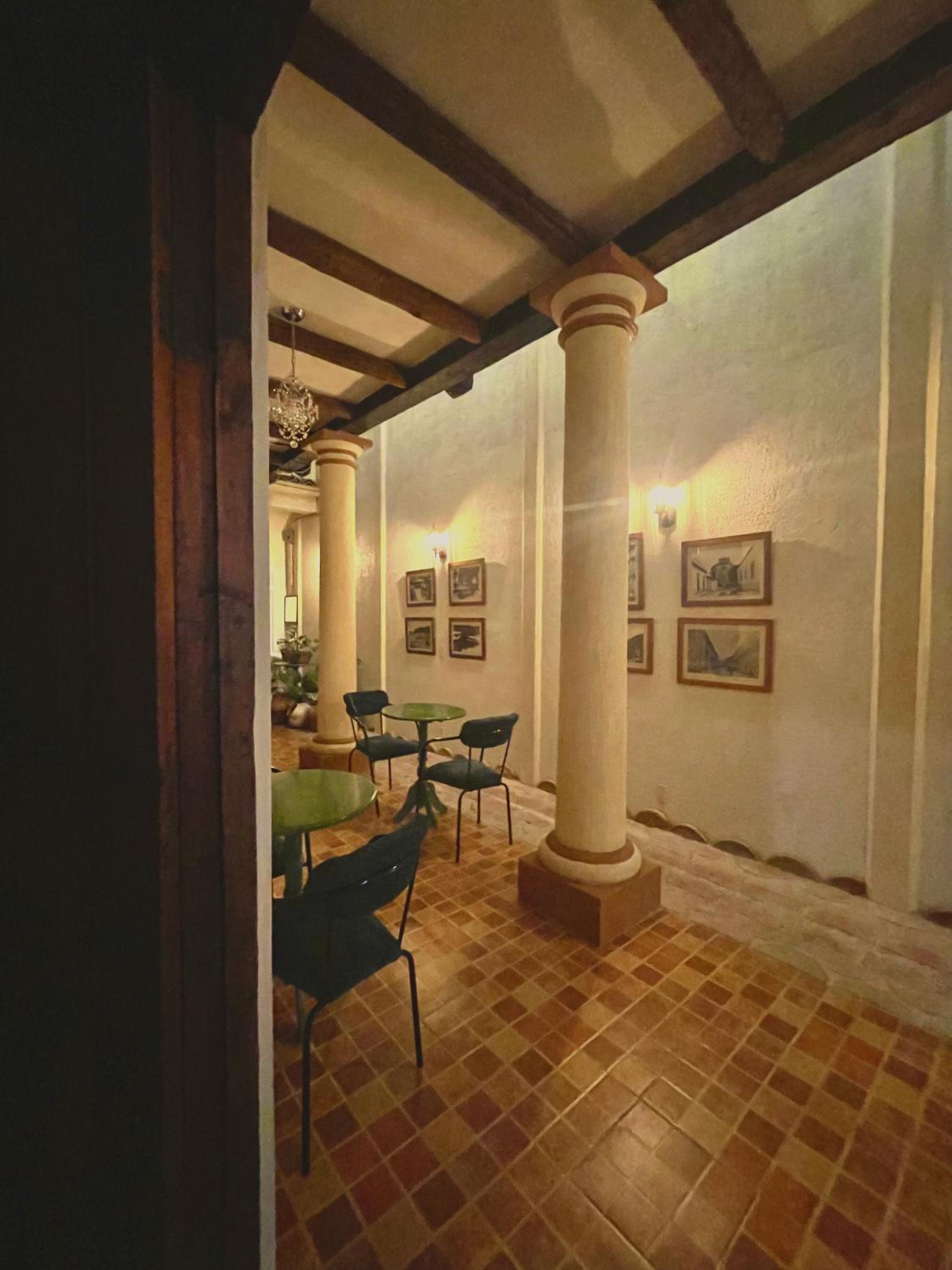 lounge