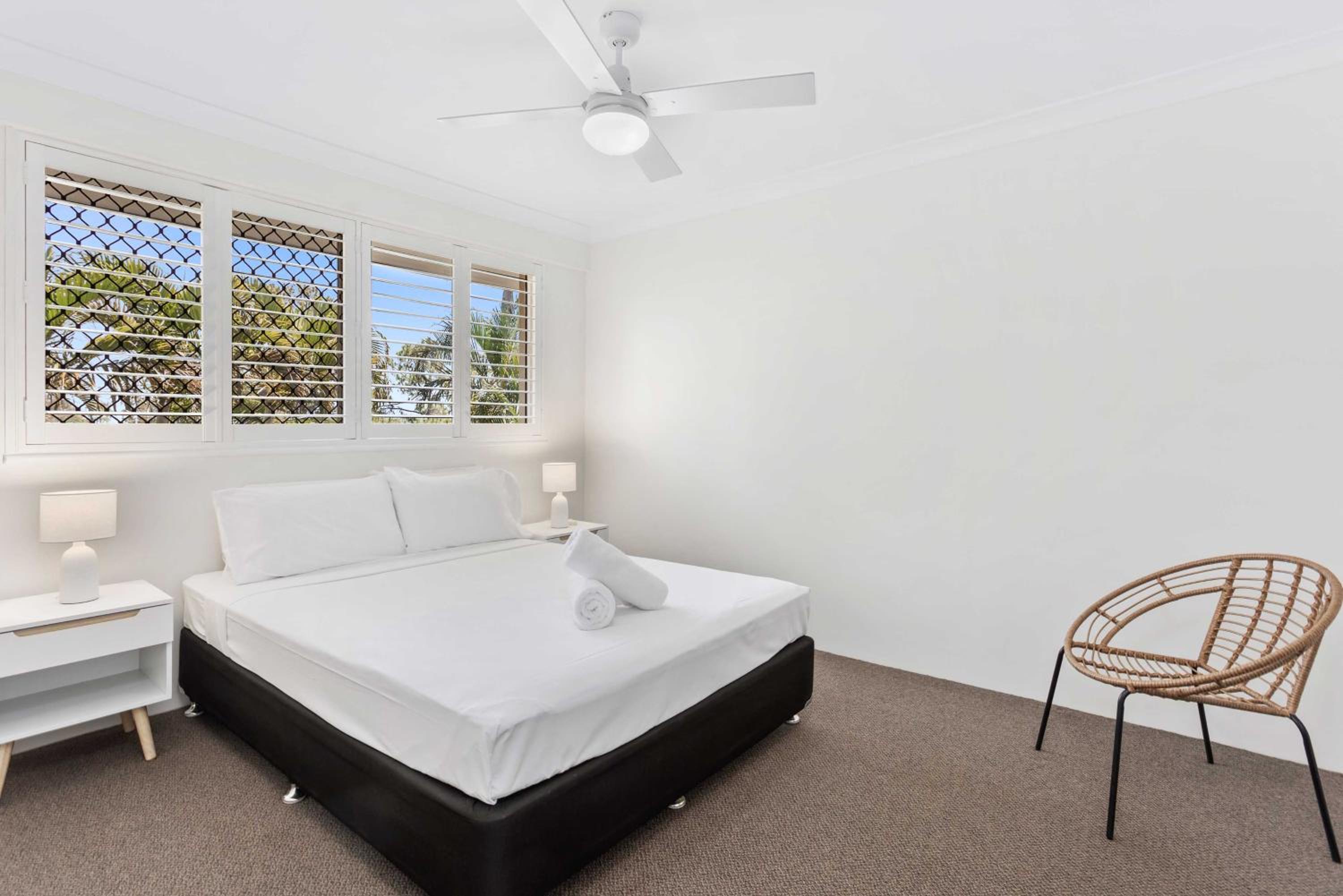 Santa Monica Apartments - Hosted by Burleigh Letting