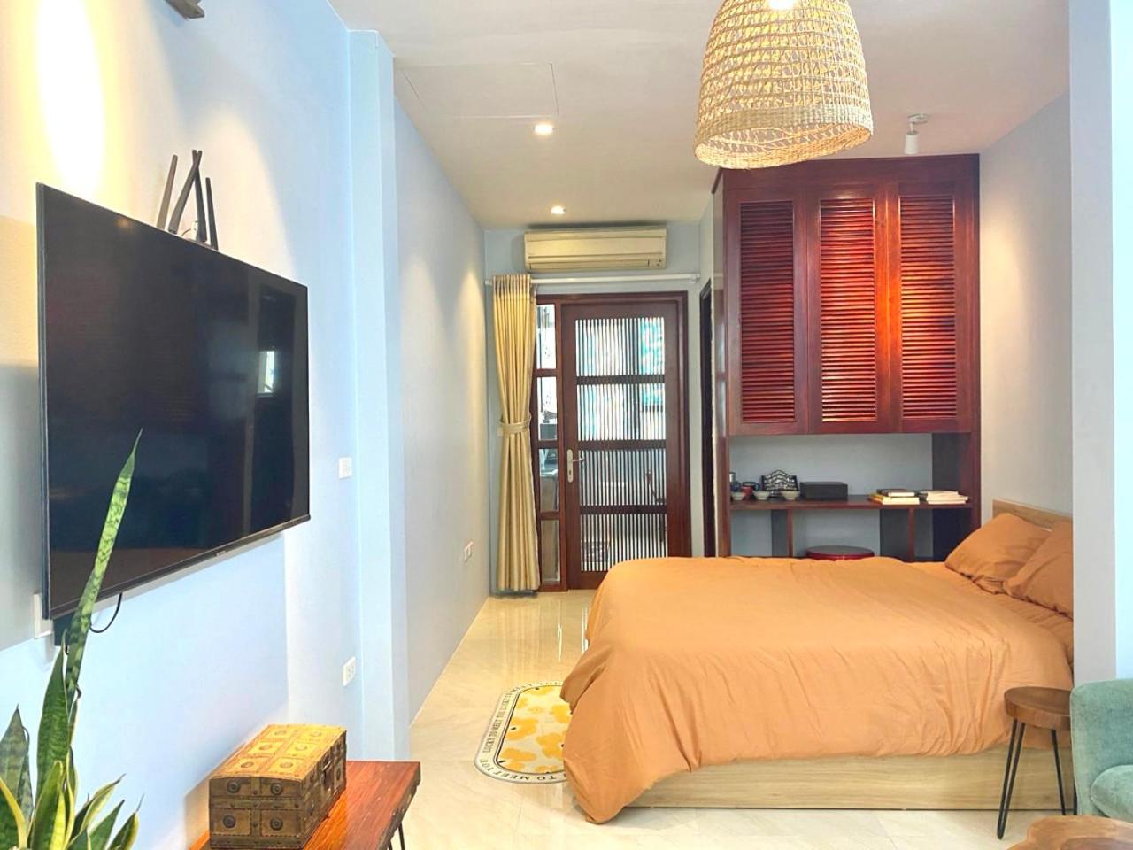 Azalea Apartment