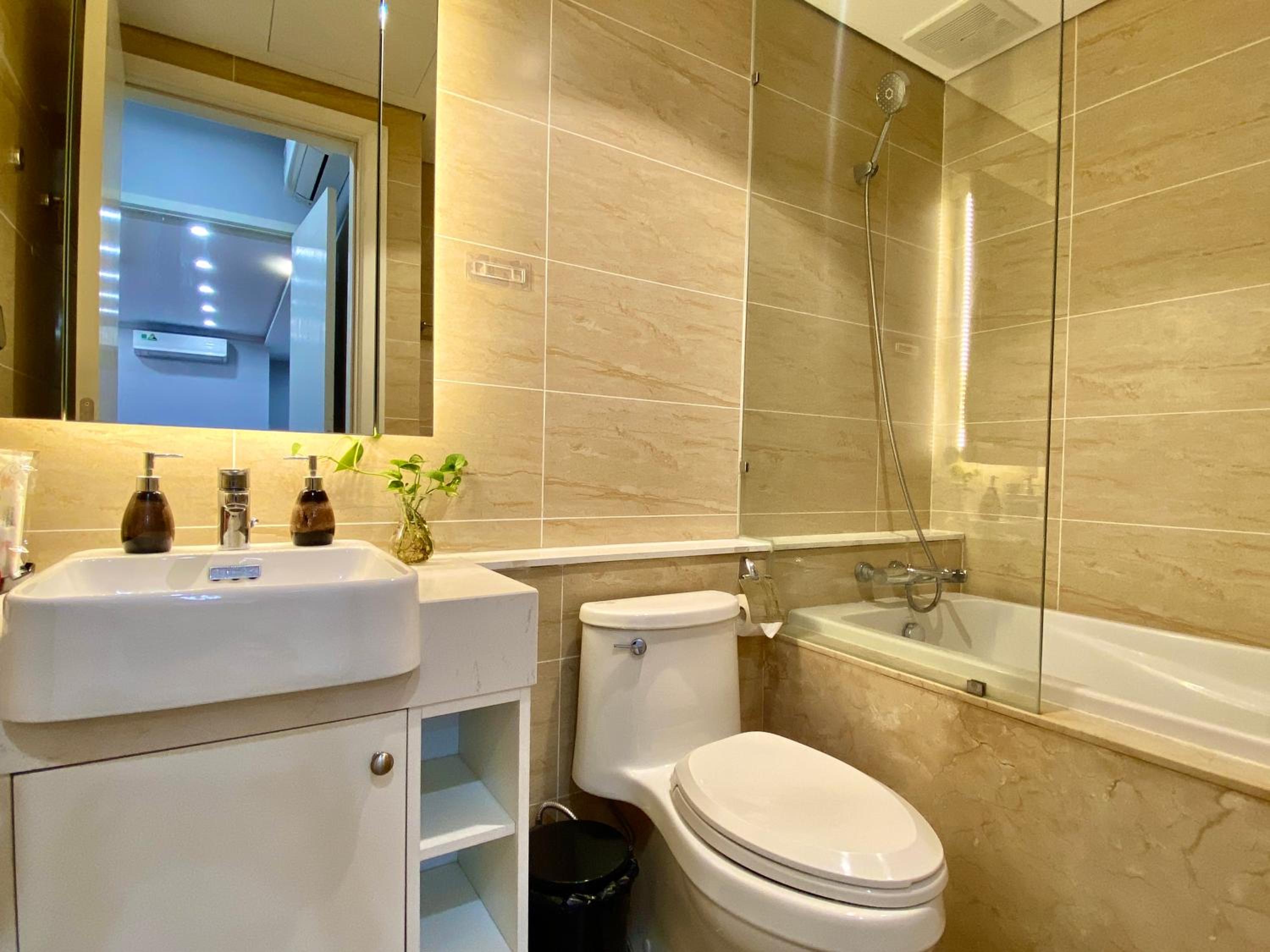 Vinhomes D'Capitale-Căn hộ 2 phòng ngủ + 2 phòng tắm