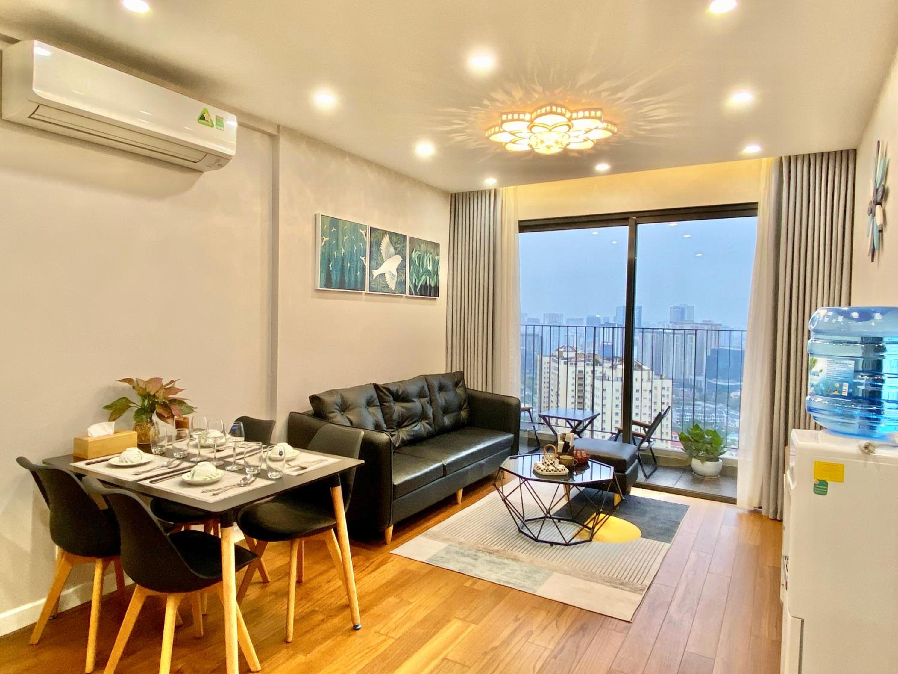 Vinhomes D'Capitale-Căn hộ 2 phòng ngủ + 2 phòng tắm