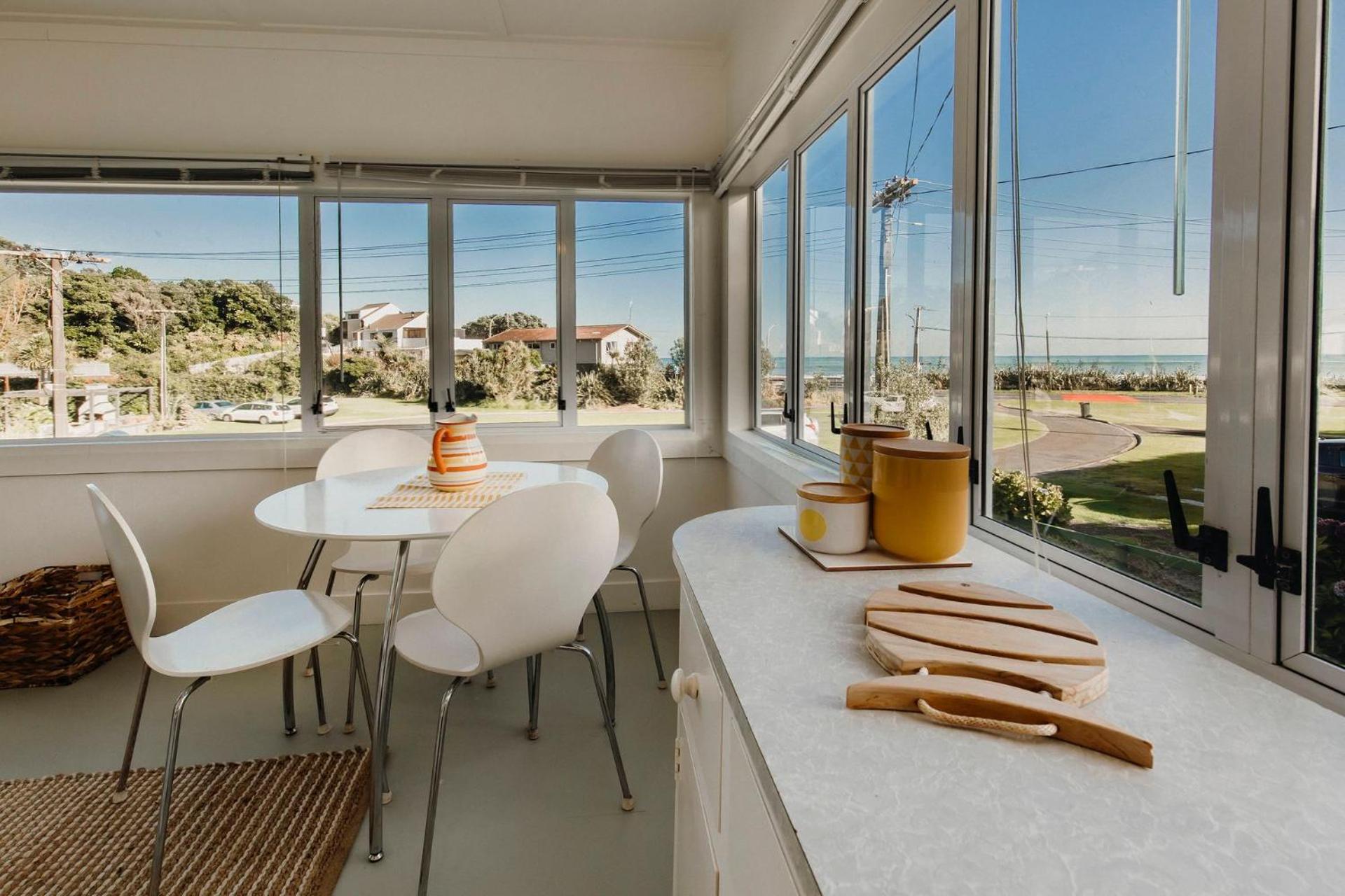 Oakura Circle - authentic Kiwi bach by the beach view 4