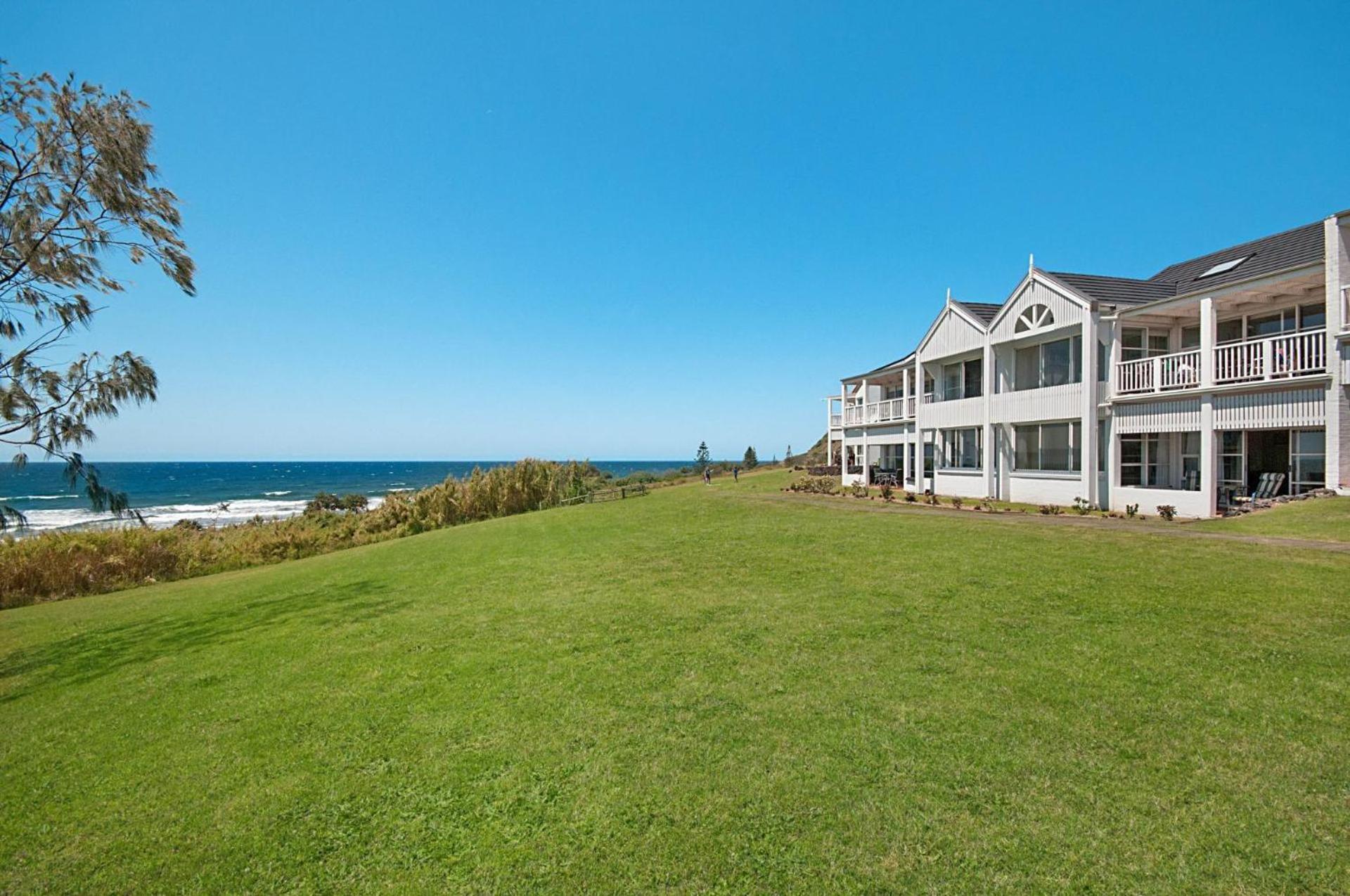 Quarterdeck 8