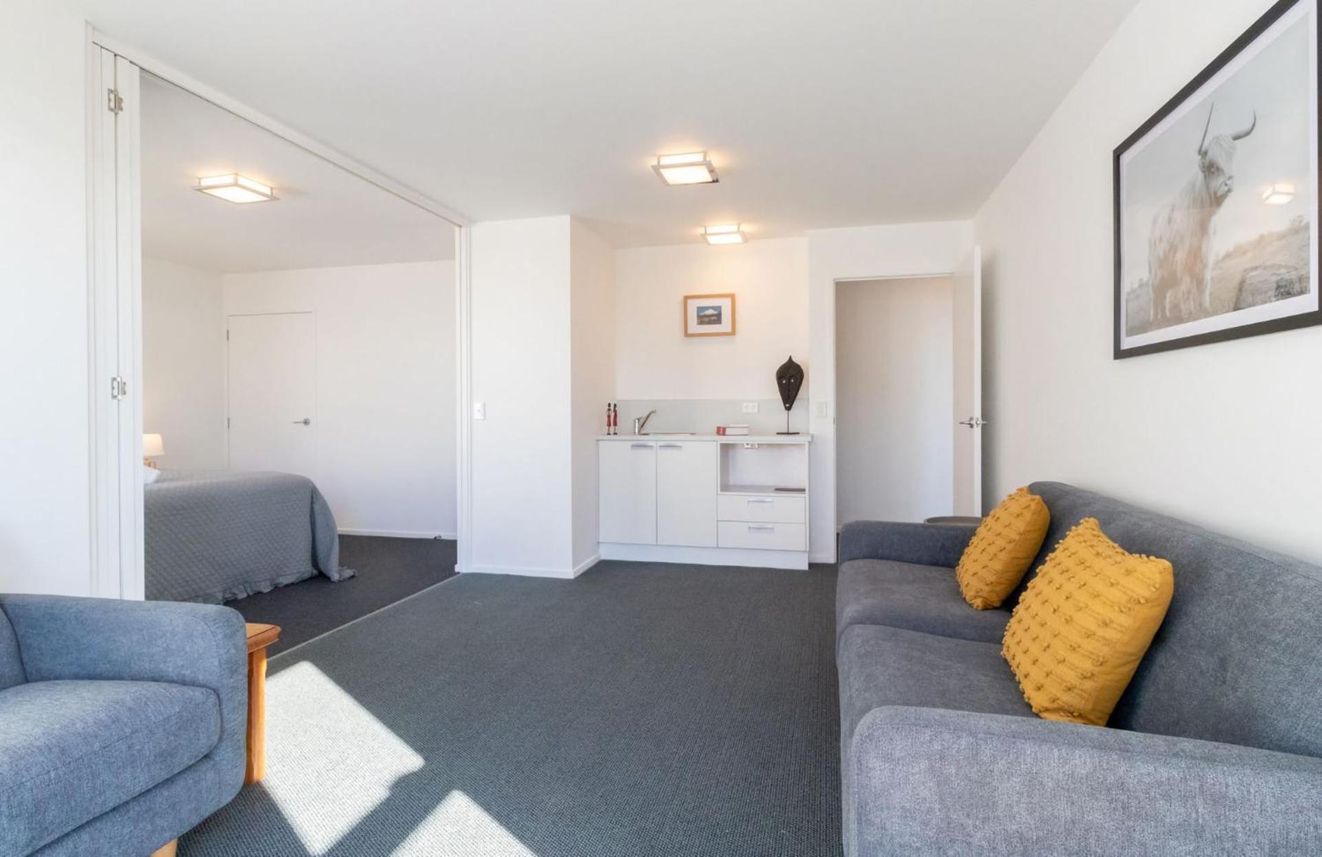 Hobson Hot Spot Stunning Seaviews view 3