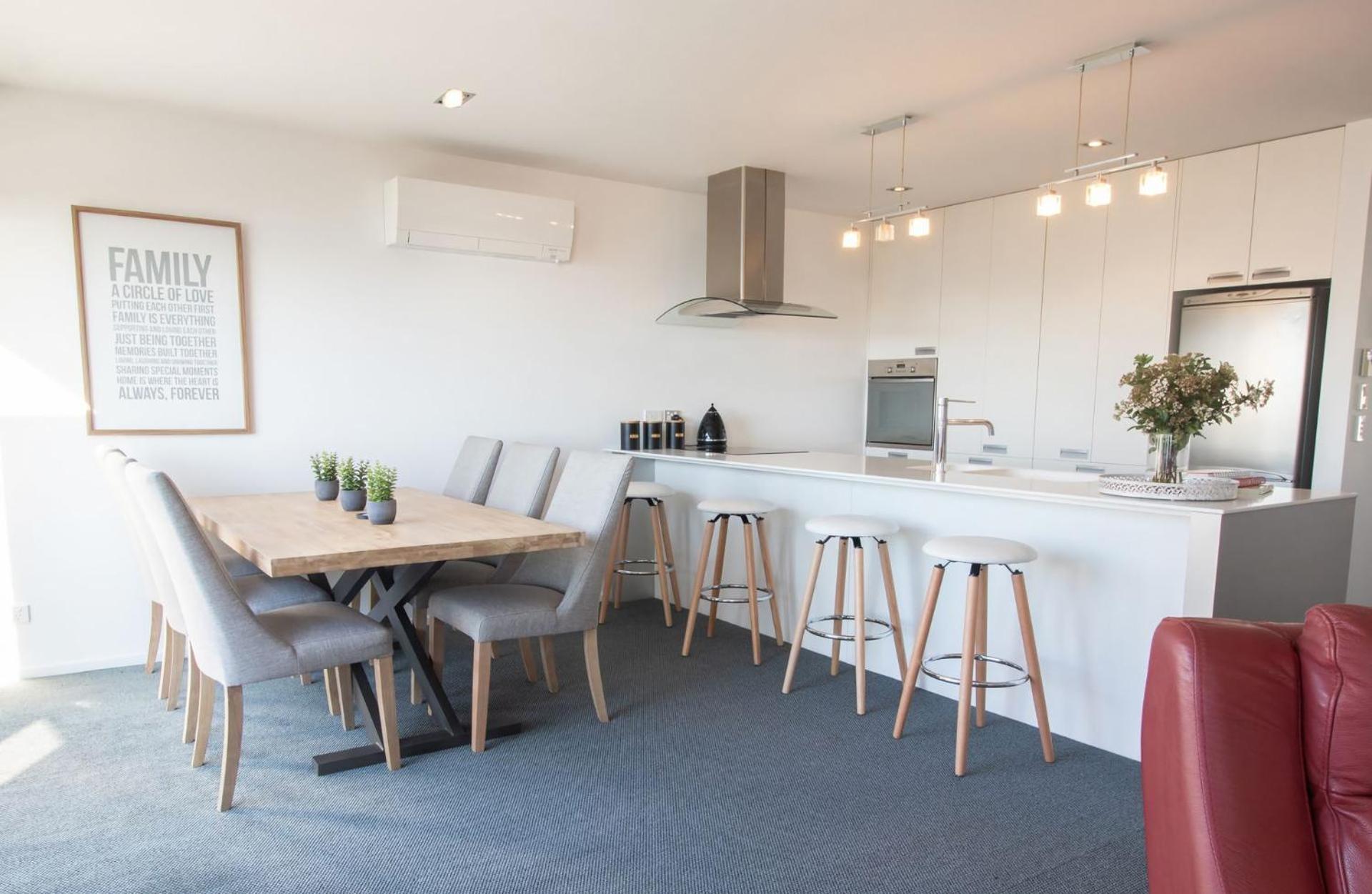 Hobson Hot Spot Stunning Seaviews view 5