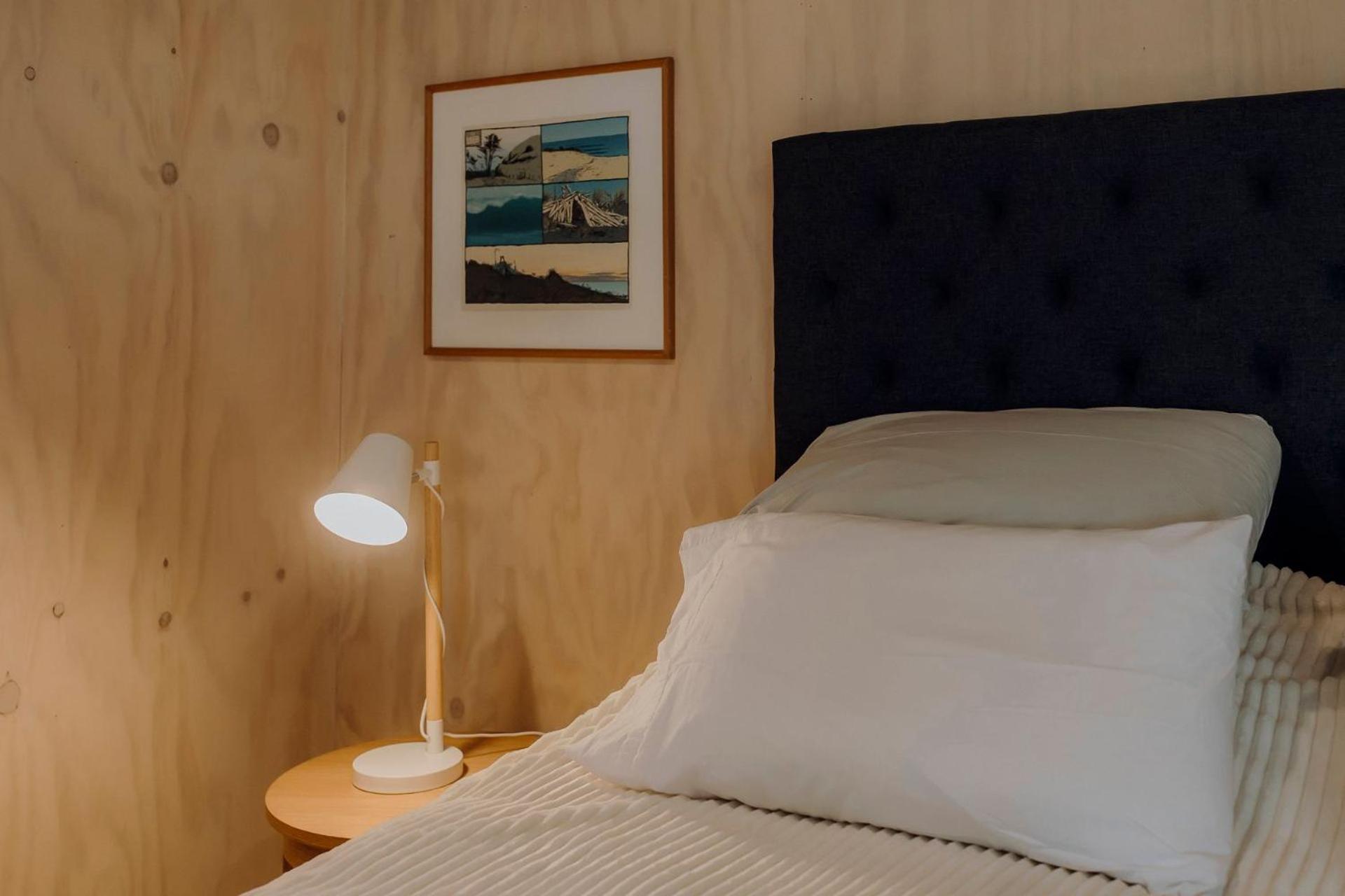 Tremorne Stay - the ultimate cosy couple cottage view 4