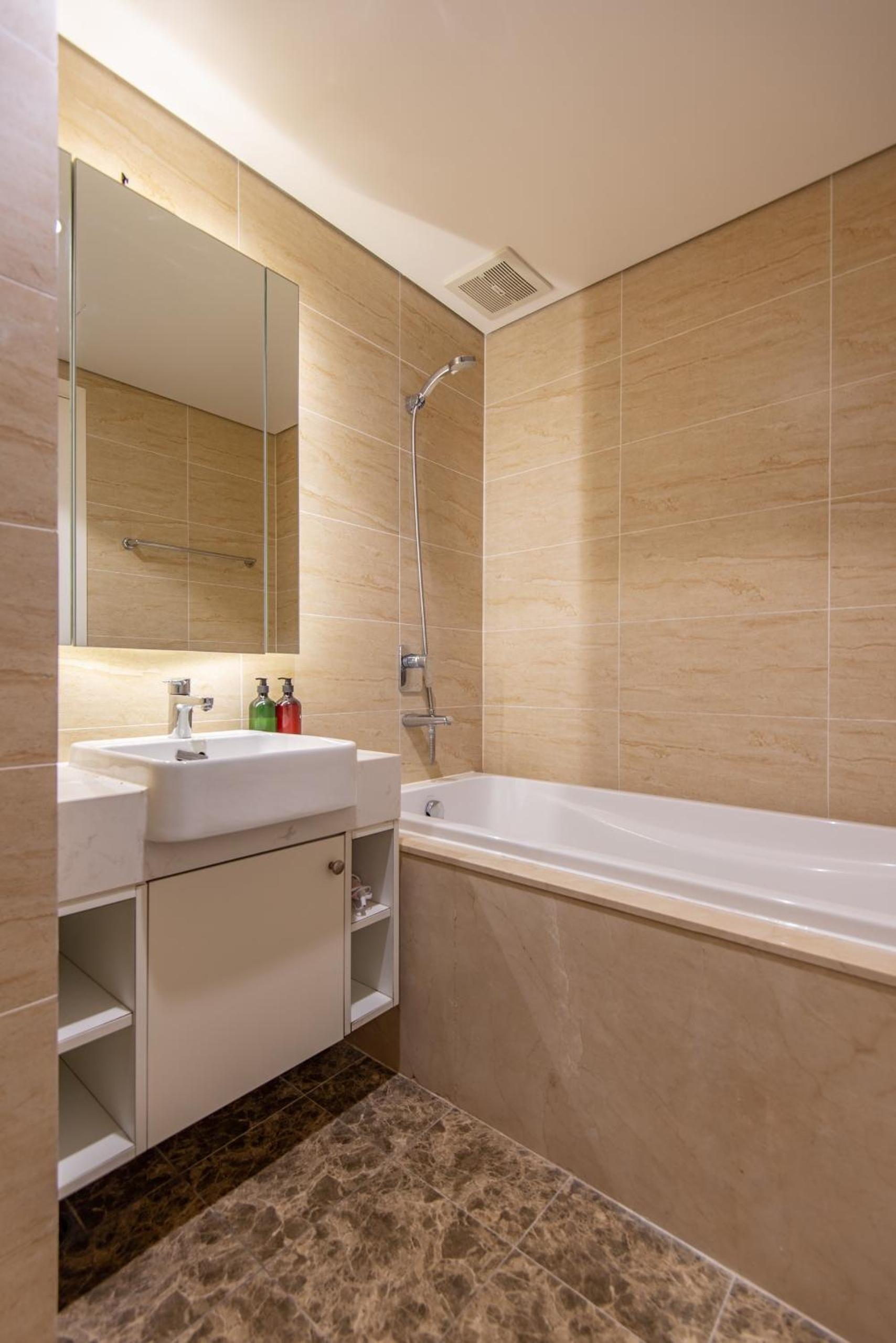 Vinhomes D'Capitale-Căn hộ 2 phòng ngủ + 2 phòng tắm