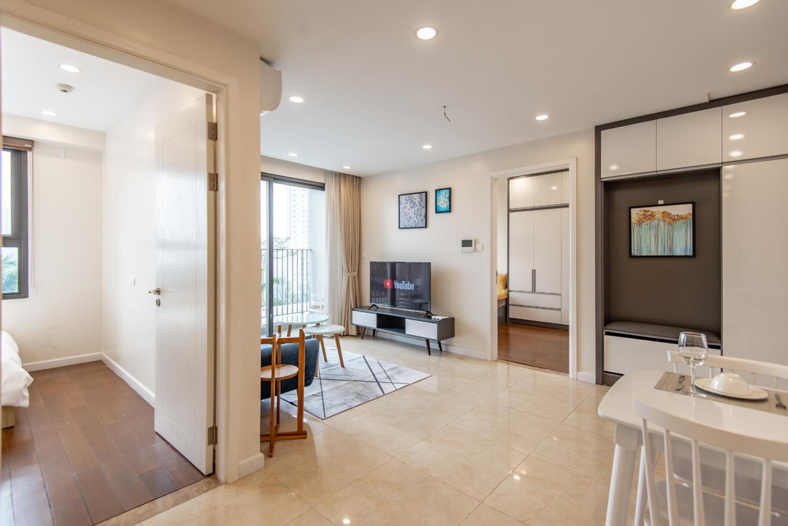Vinhomes D'Capitale-Căn hộ 2 phòng ngủ + 2 phòng tắm