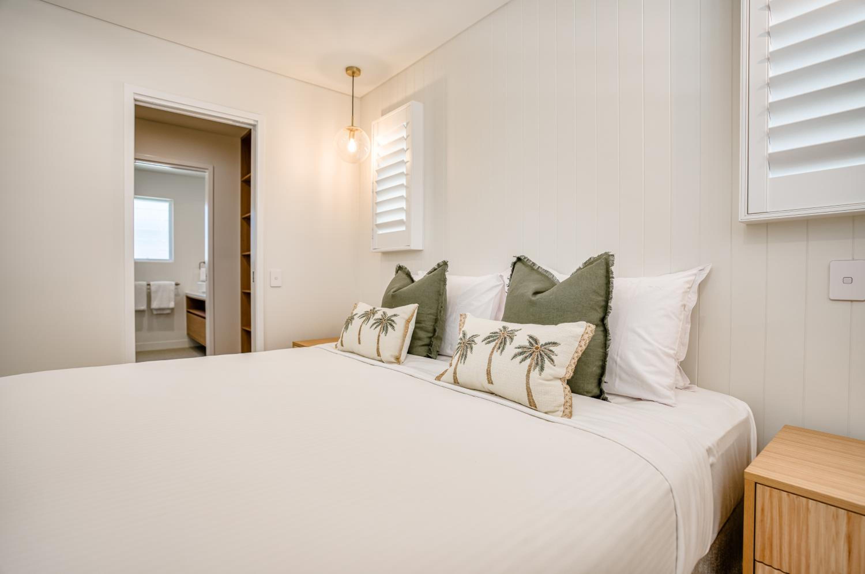 Essence Peregian Beach Resort - Kamala 3 Bedroom Luxury Home