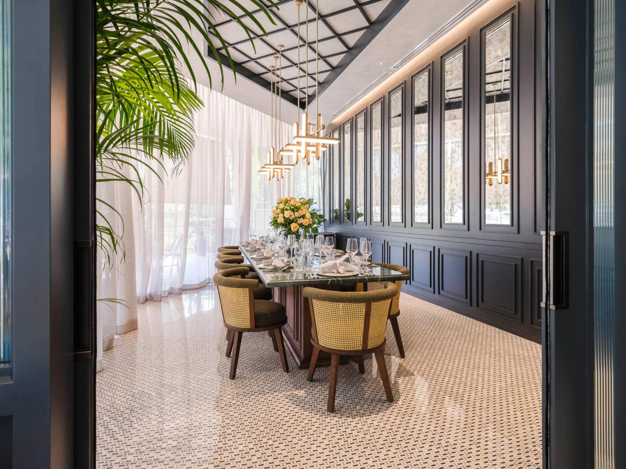 The Robertson House by The Crest Collection 35
