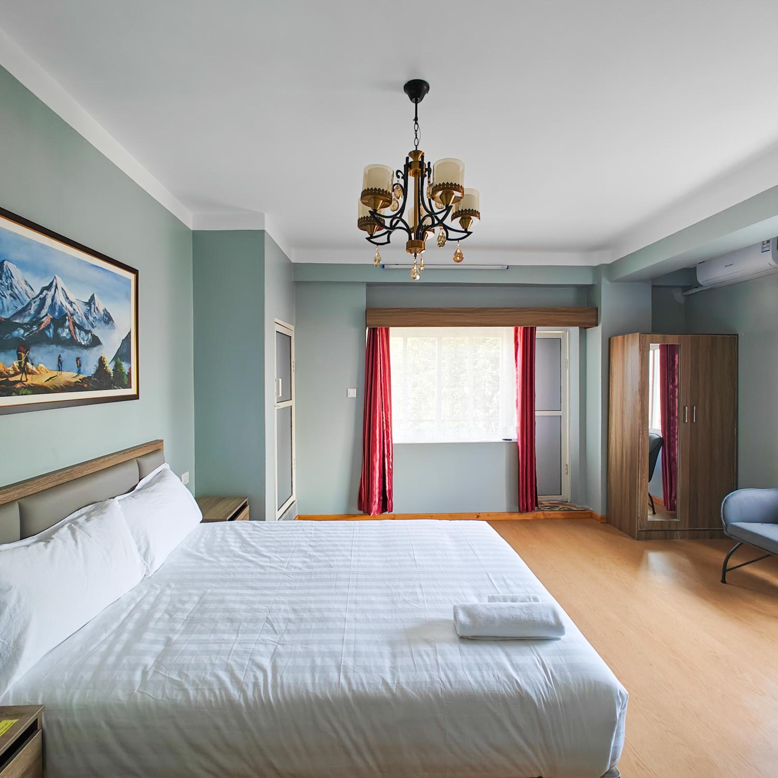 hotel room