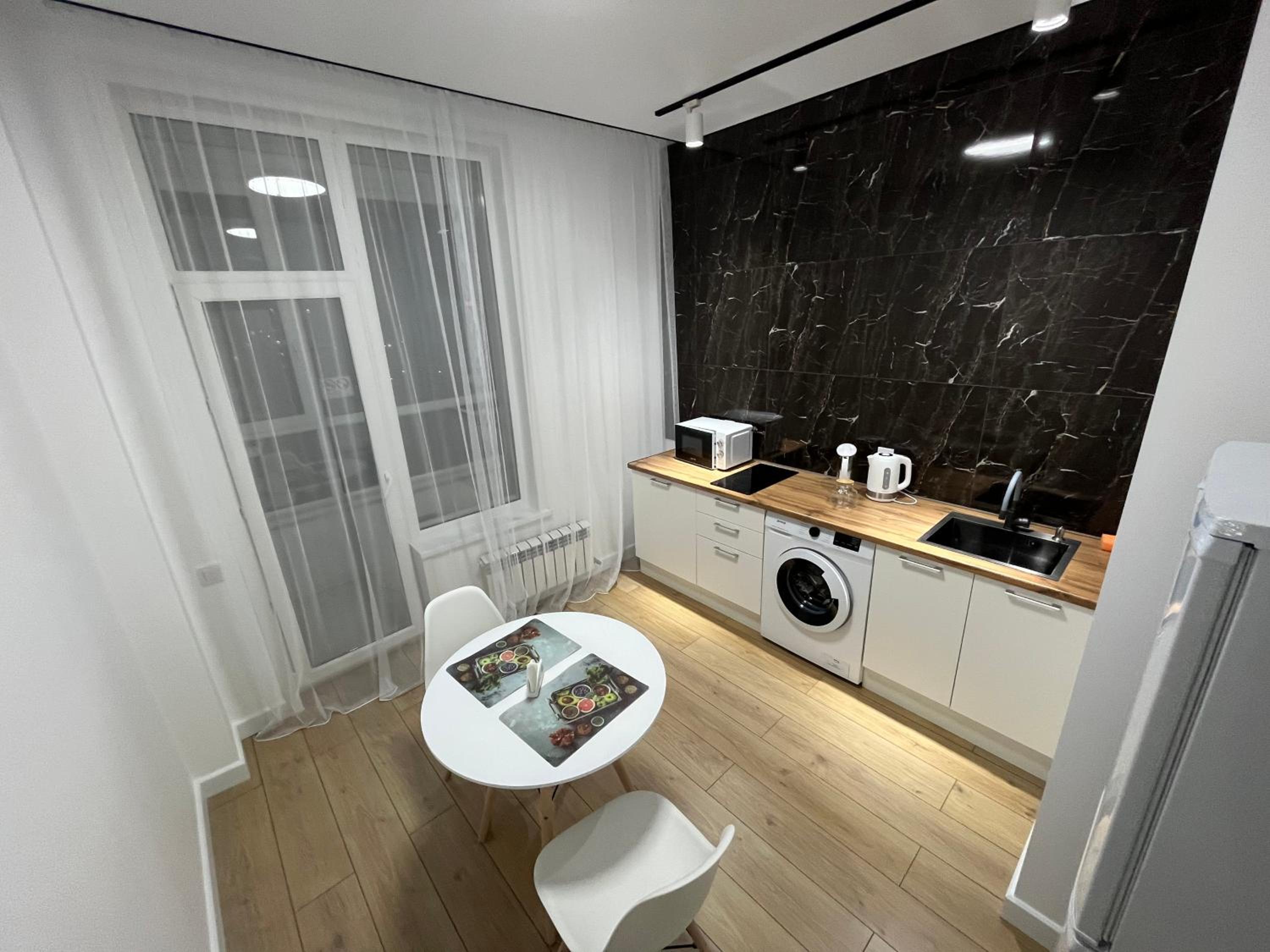 RAISSON A-HOTELC145 KHAN SHATyR view 5
