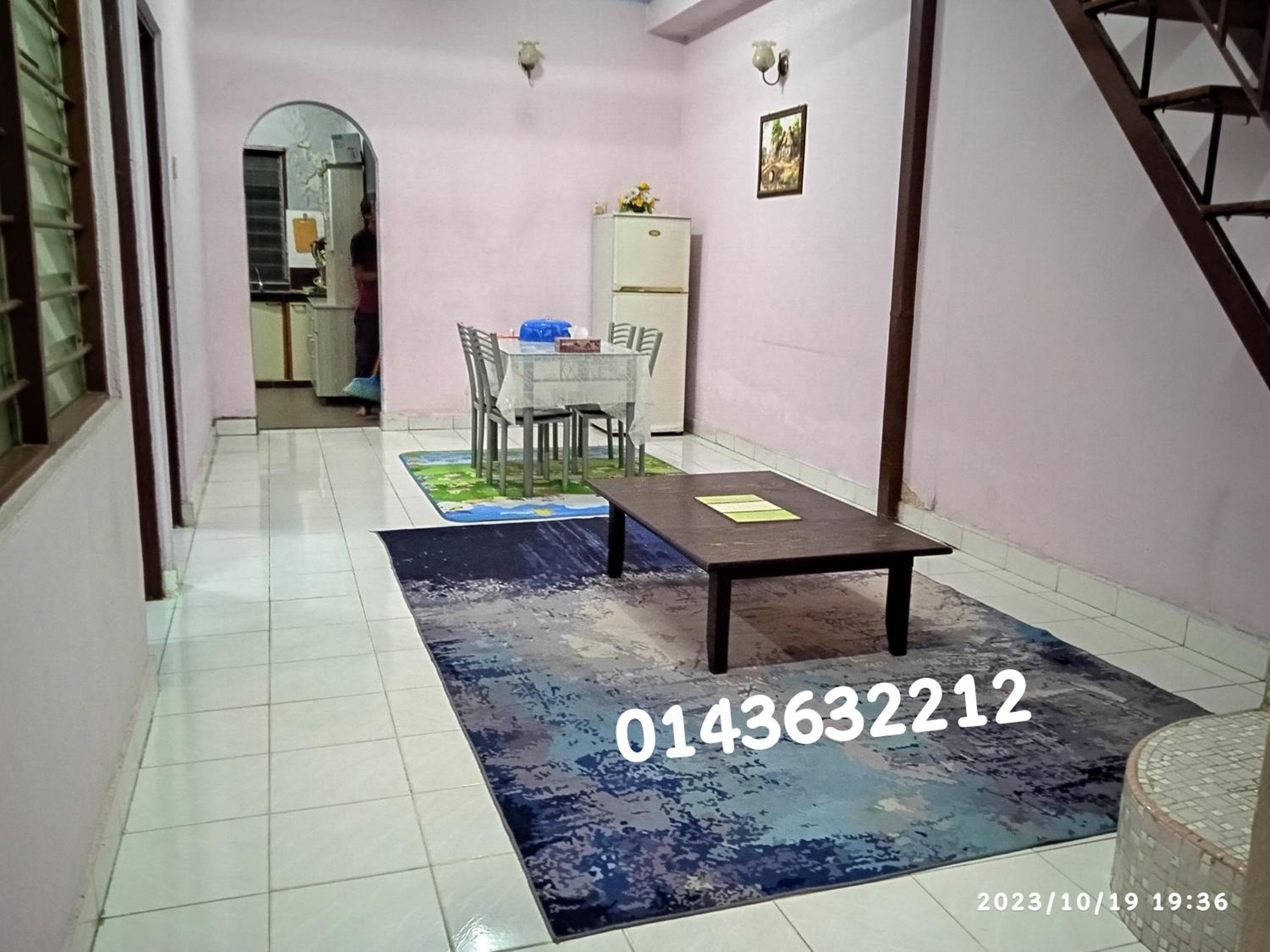 Ekaira homestay