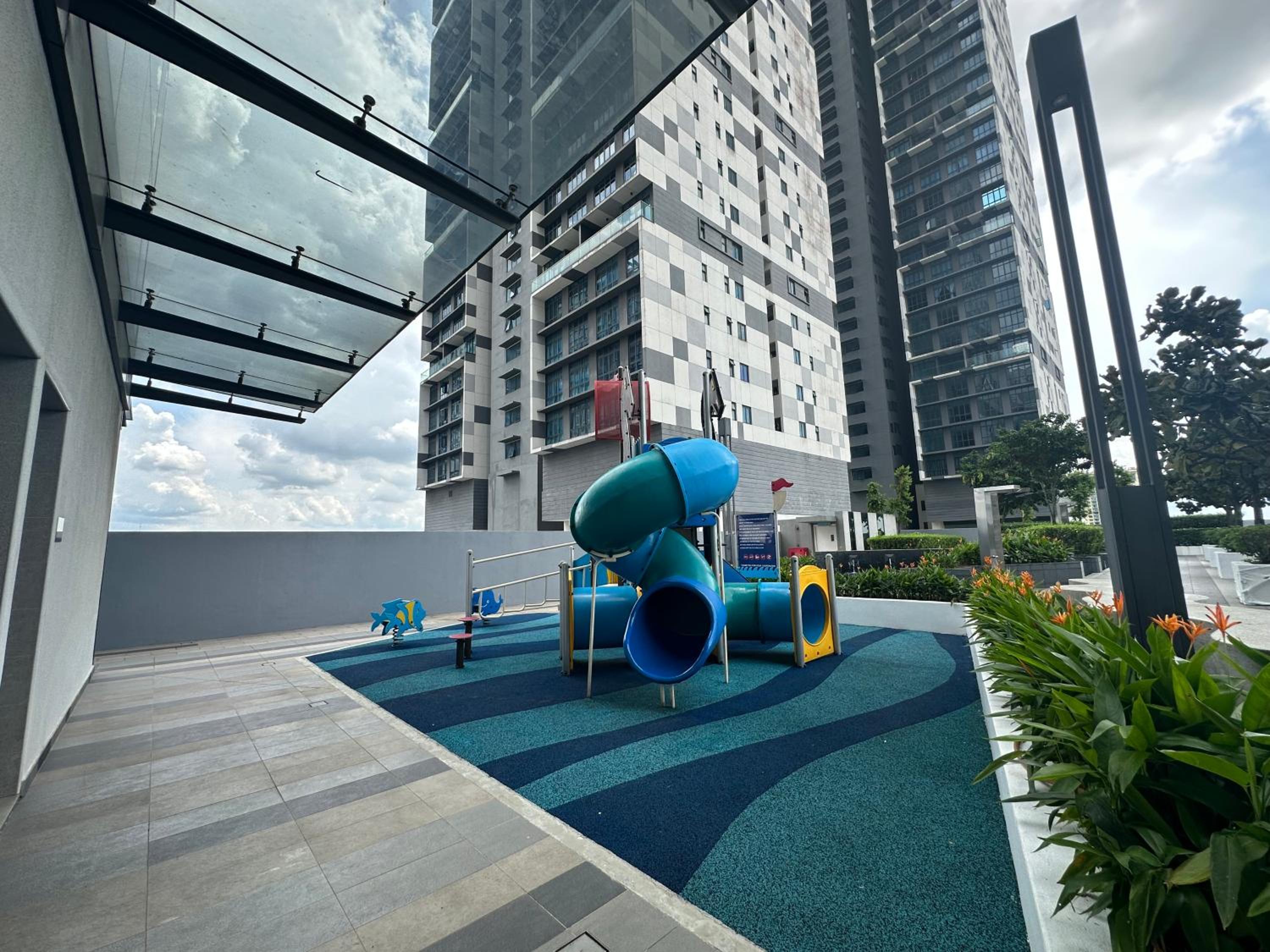 Setia Sky88 by Antlerzone