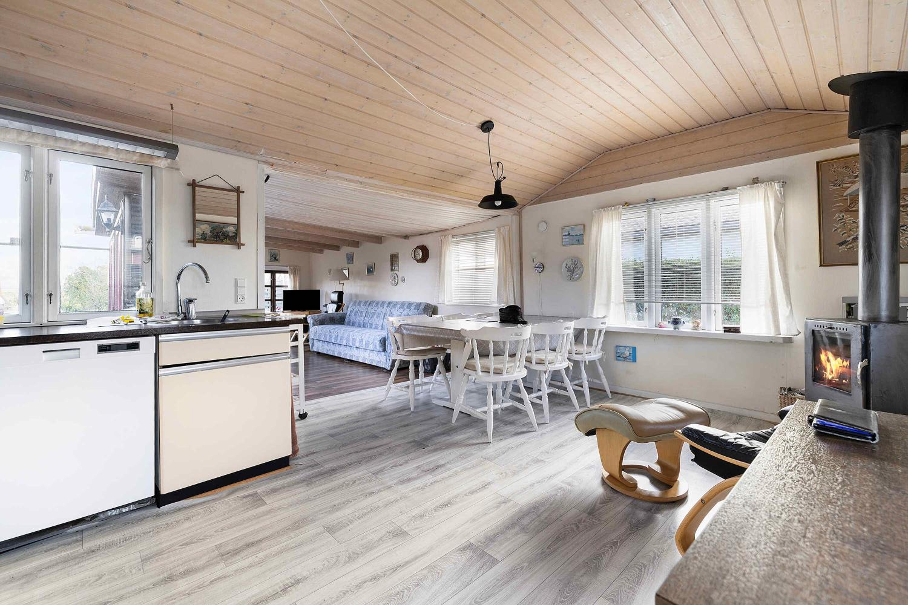 Charming Cottage In Mesinge
