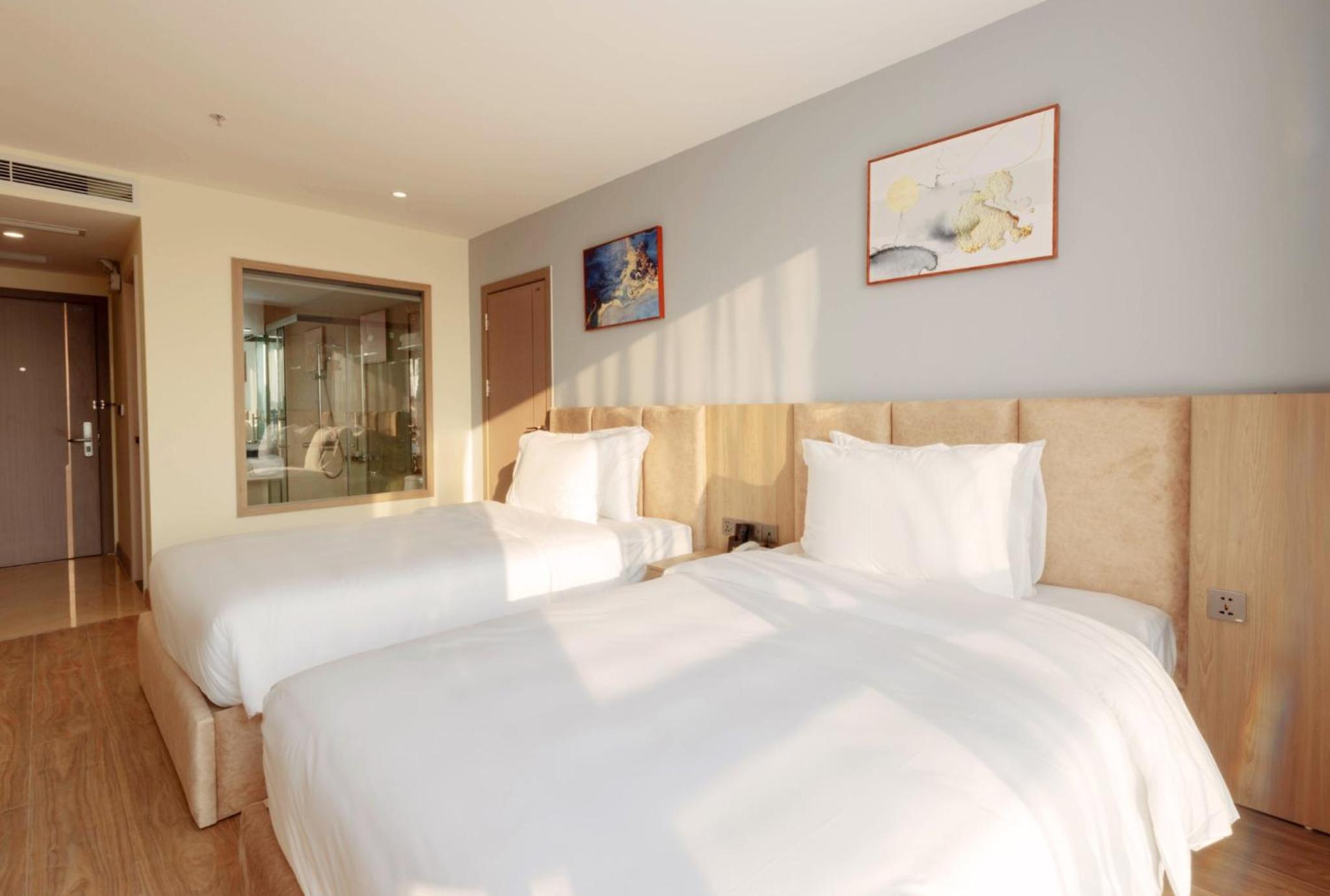 Hùng Vương Hotel - Stay 24h