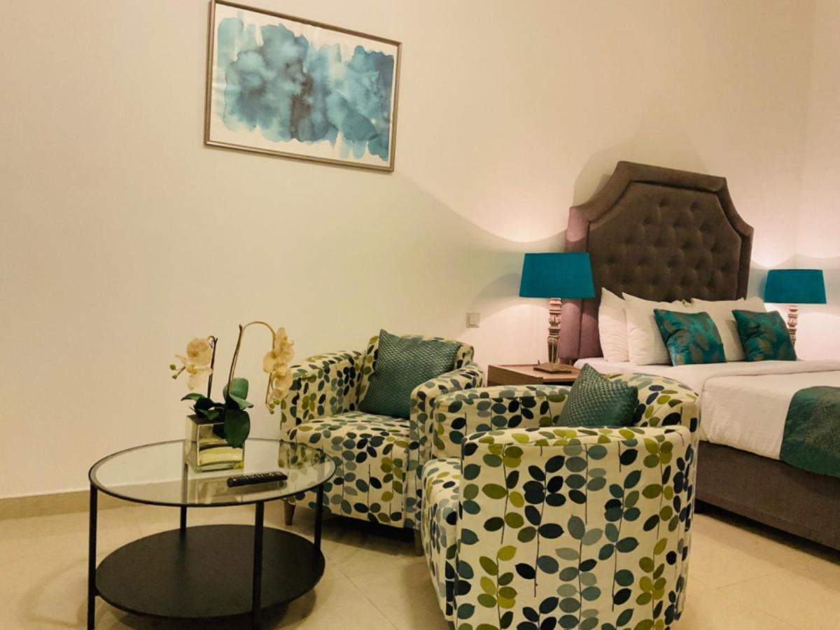 Hala Holiday Homes - Al Hamra Village, RAK