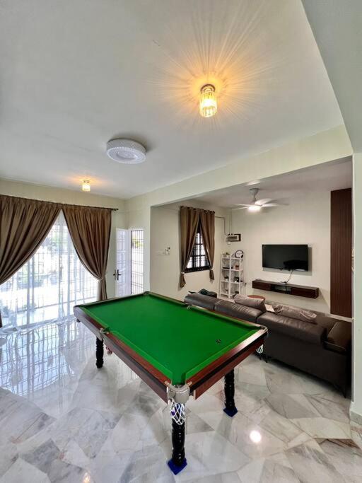 Sarah homestay Muslim Permatang Pauh photo 1