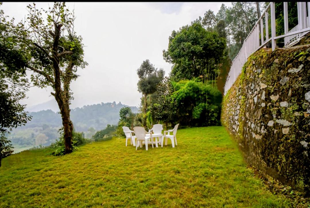 The Grey House Exotic Luxury-Villa view 4